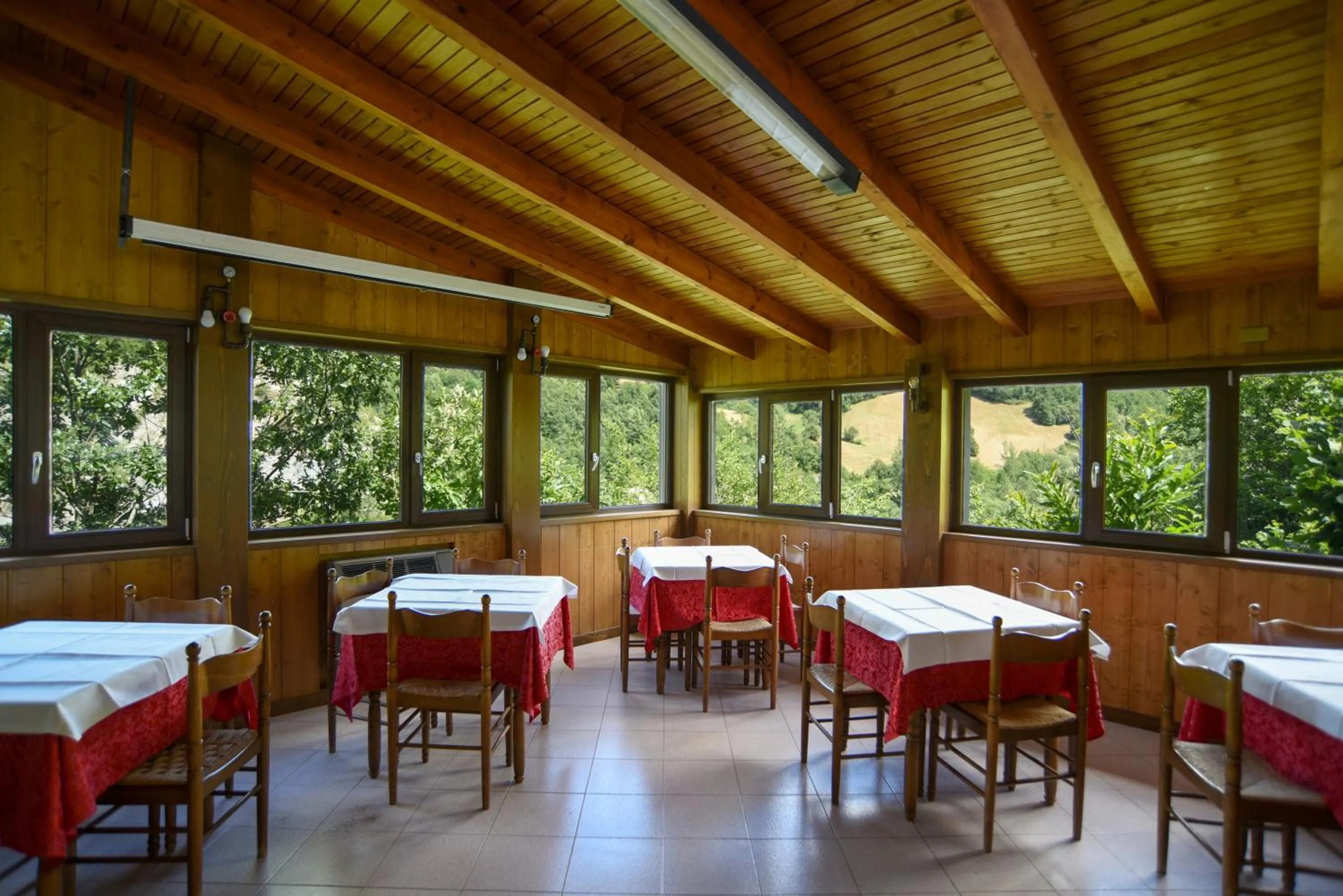 Albergo Bucaneve