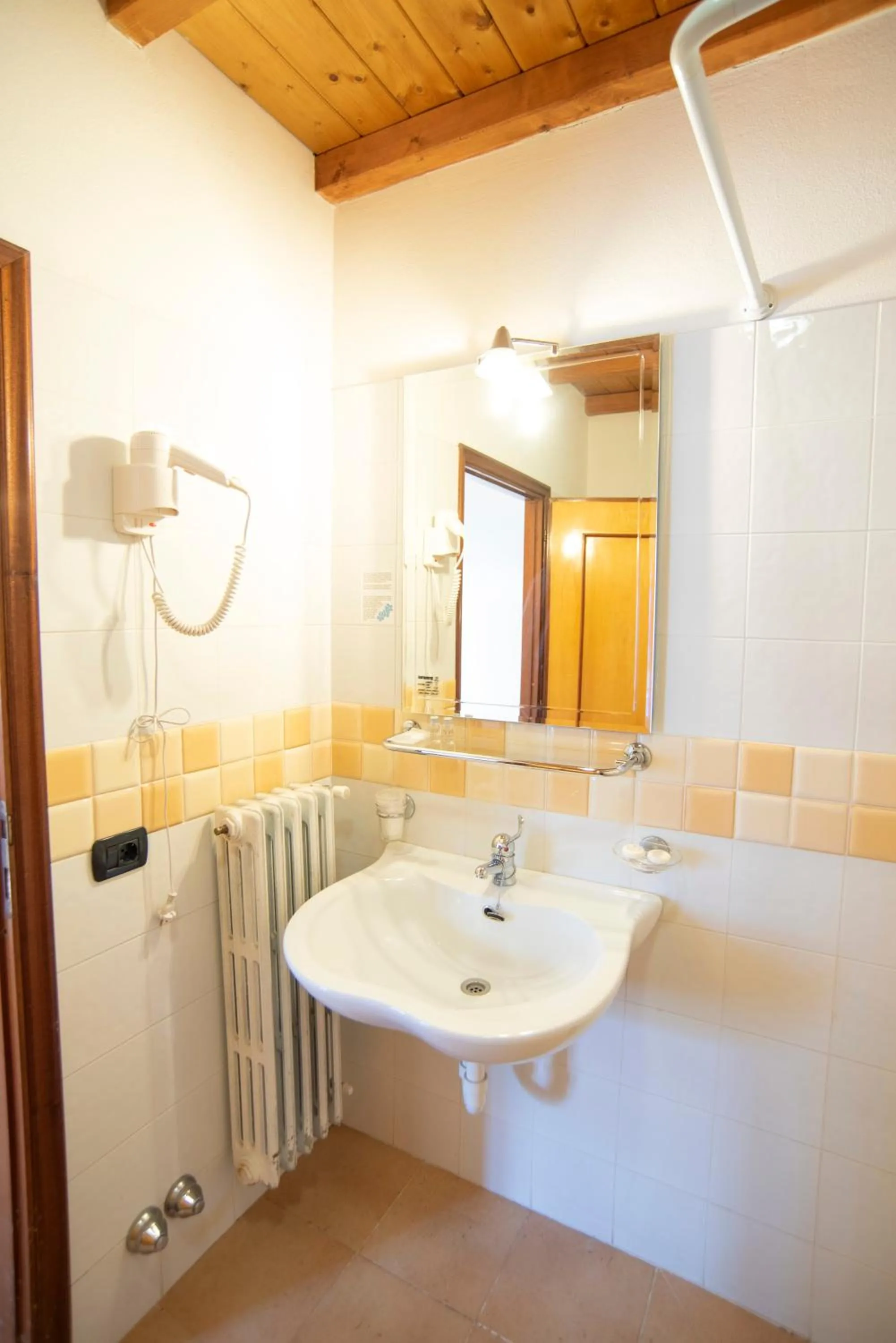 Albergo Bucaneve