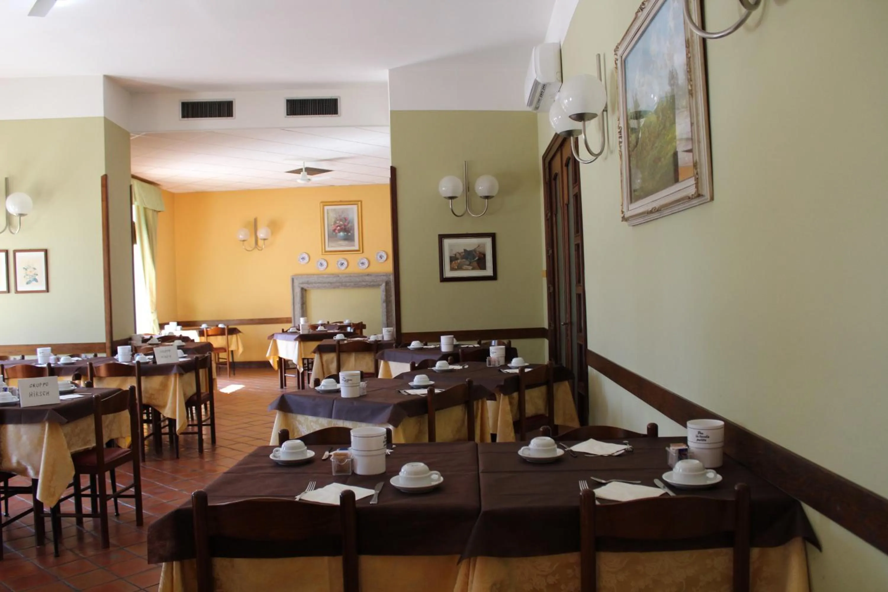 Restaurant/places to eat in LVG Hotel Collection - Il Portico