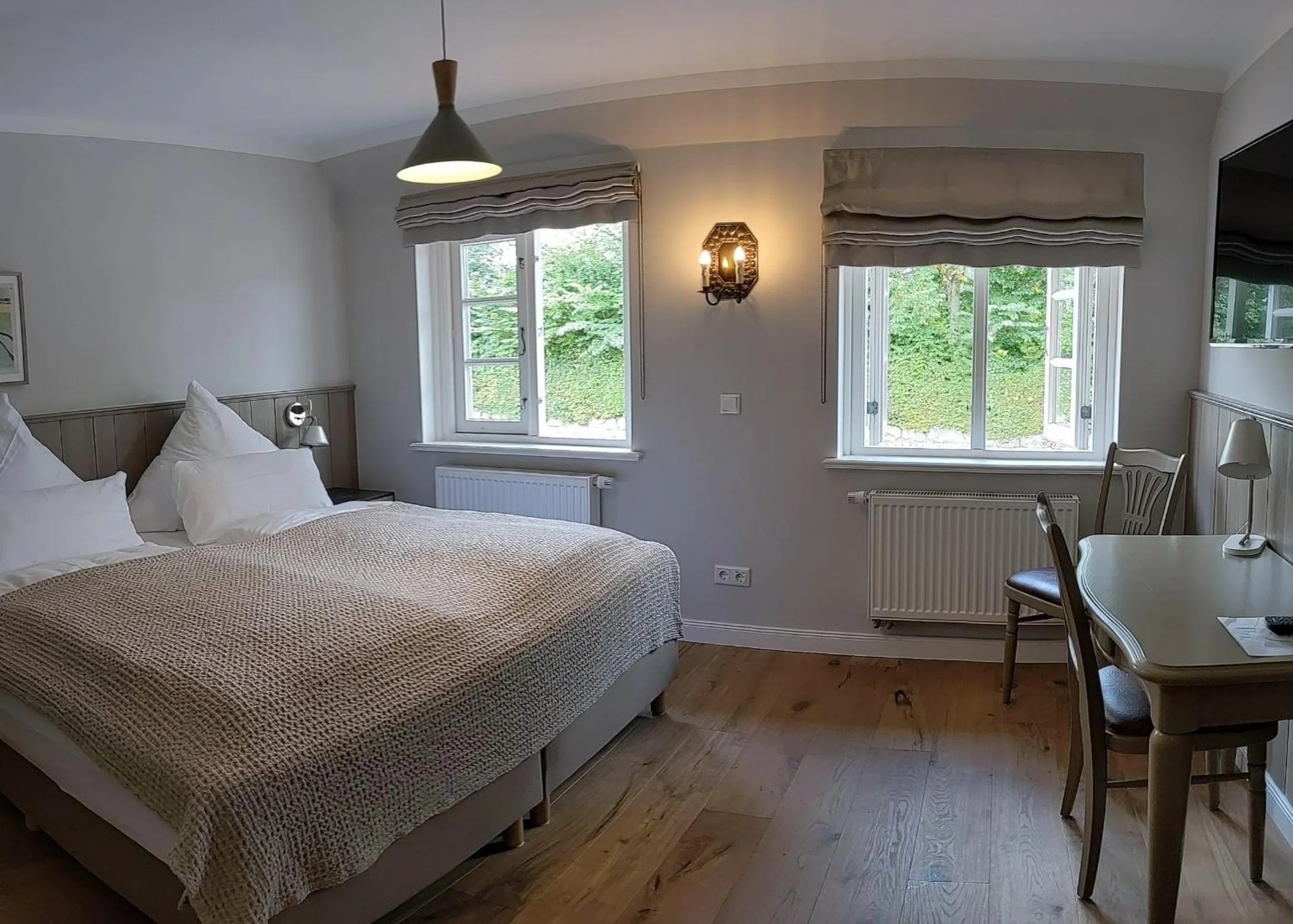 Photo of the whole room, Bed in Tetens Gasthof