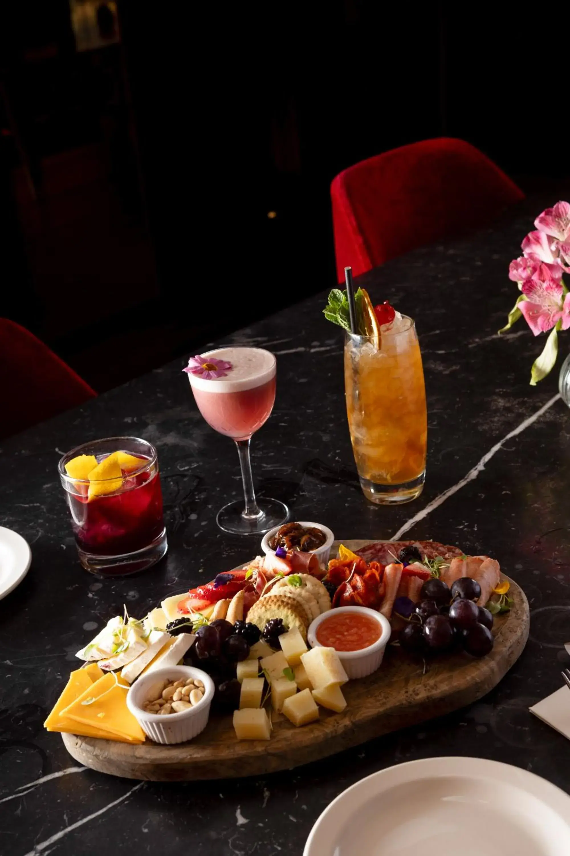 Food and drinks in Melia White House Hotel Food and drinks in Melia White House Hotel