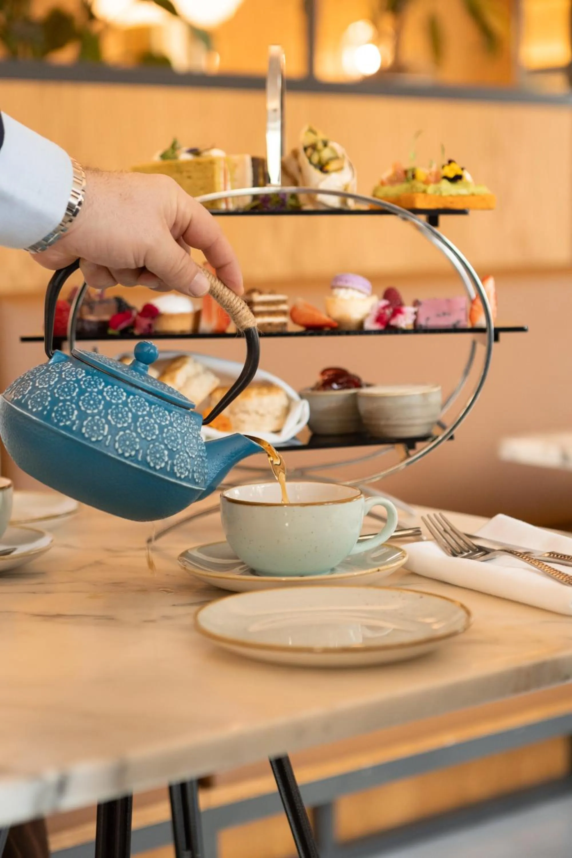 Coffee/tea facilities in Melia White House Hotel