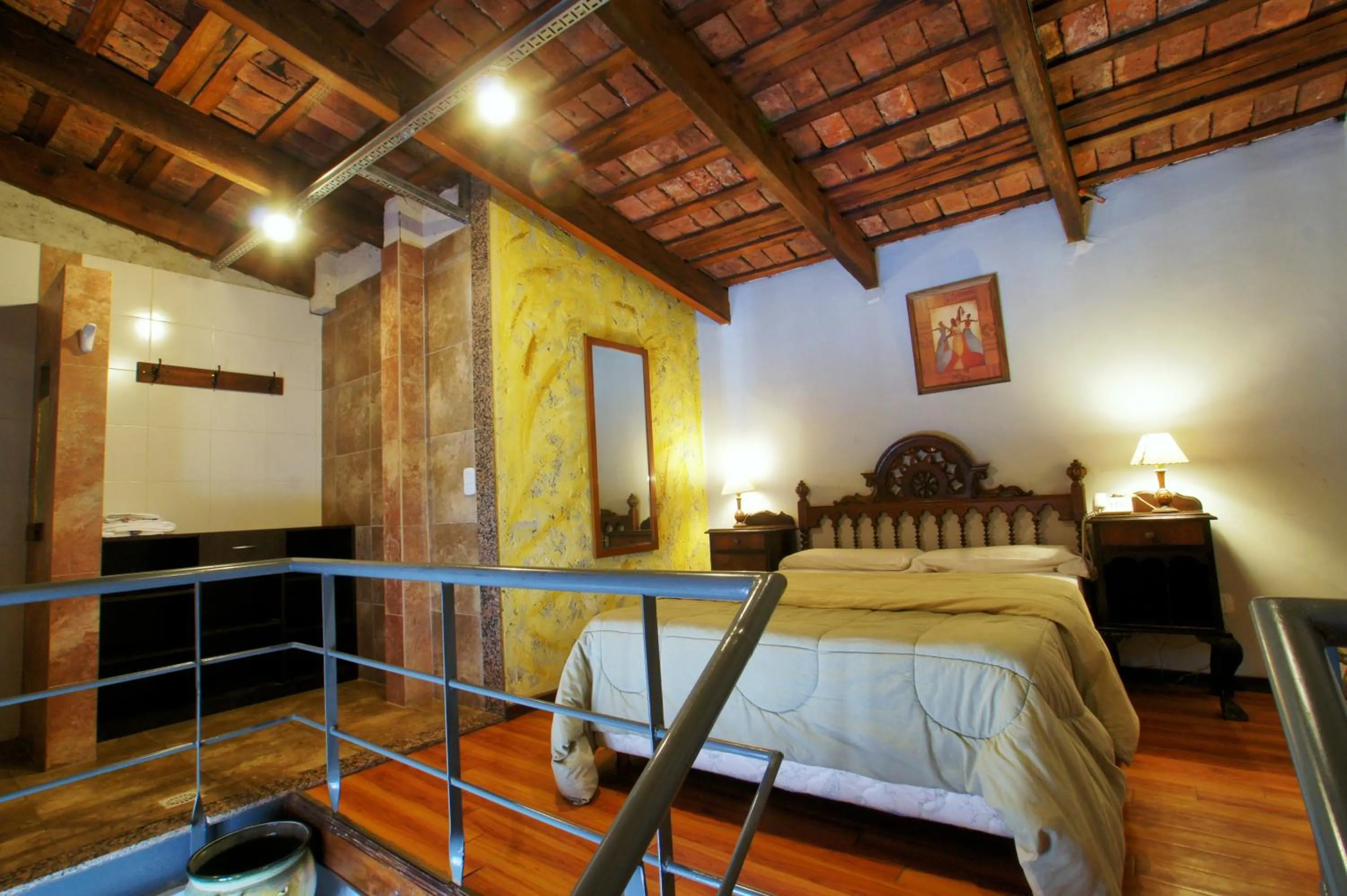 Bedroom, Bed in La Fresque Hotel