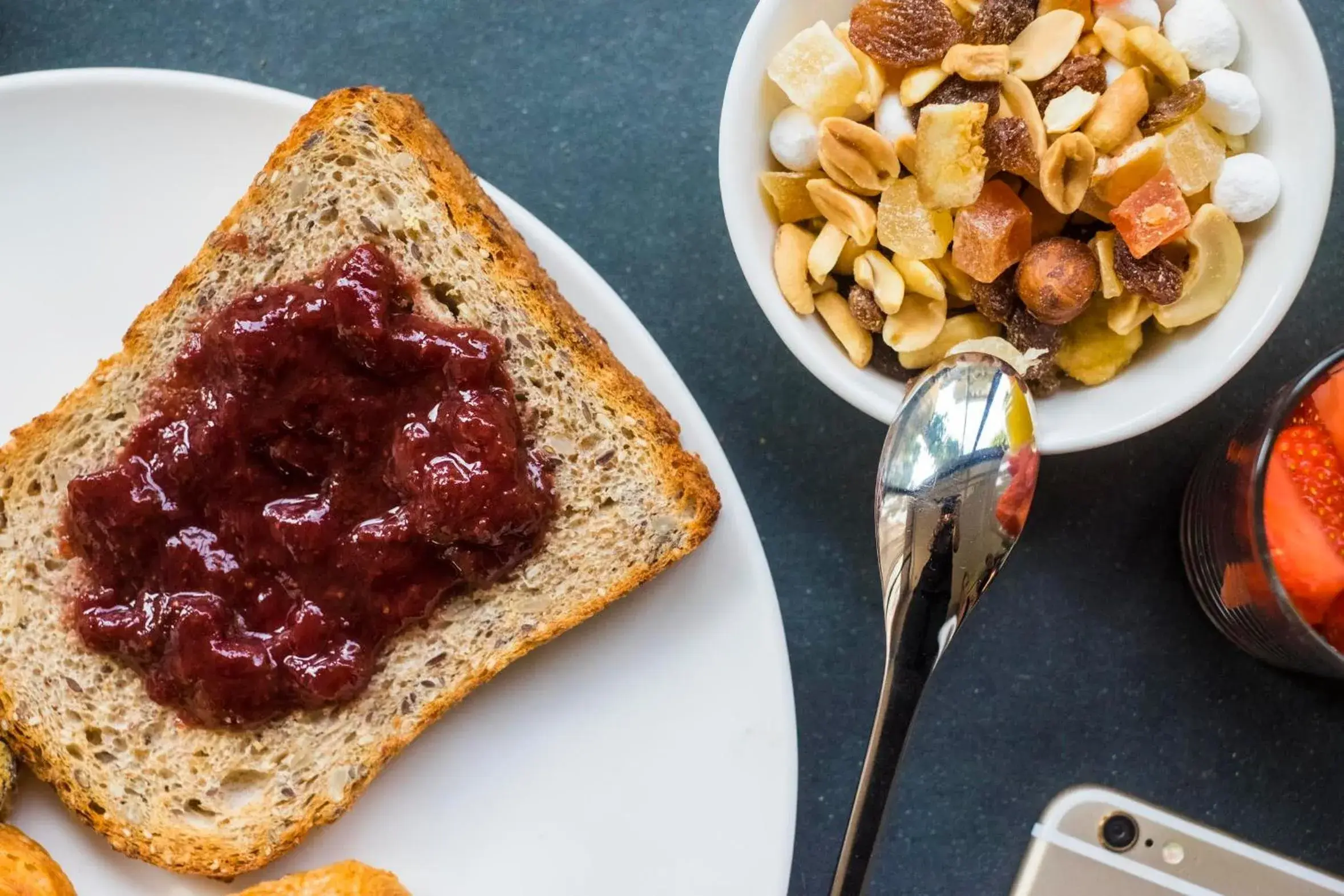 Food and drinks in Up Hotel Food and drinks in Up Hotel