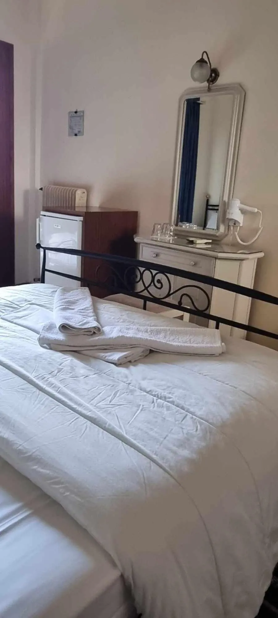 Bed in Avaton Hotel