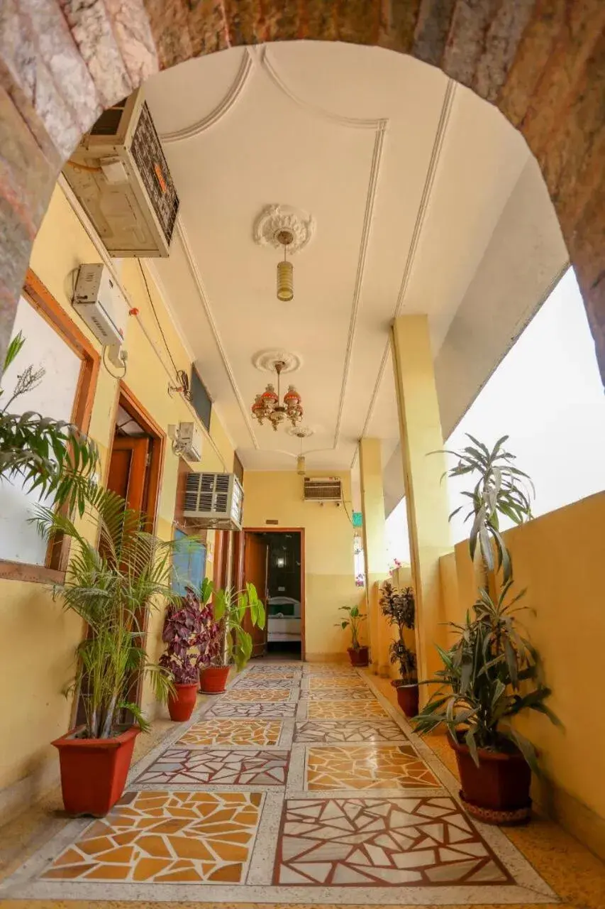 Hotel Embassy Hotel Embassy