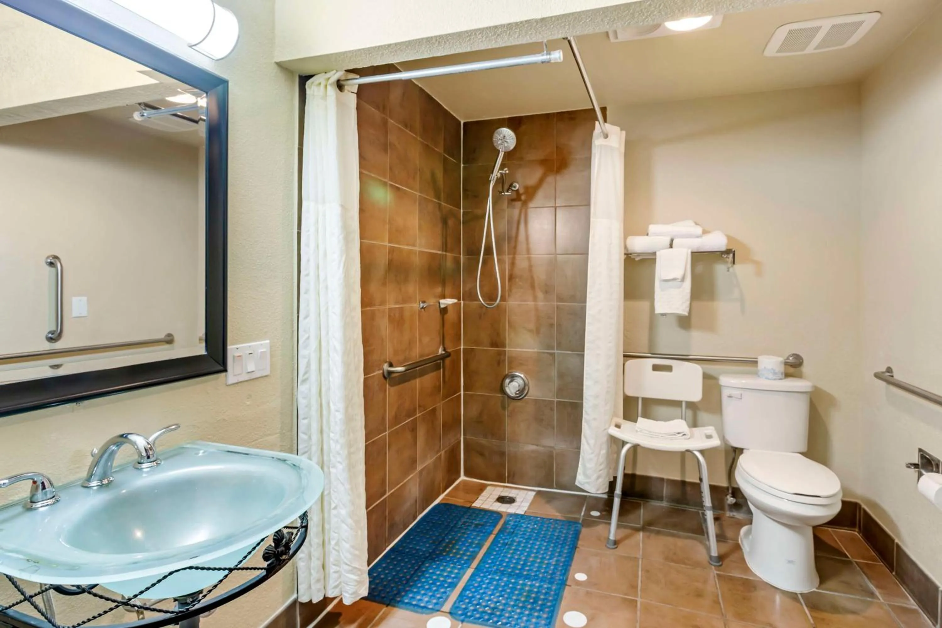 Bathroom in Best Western Elko Inn