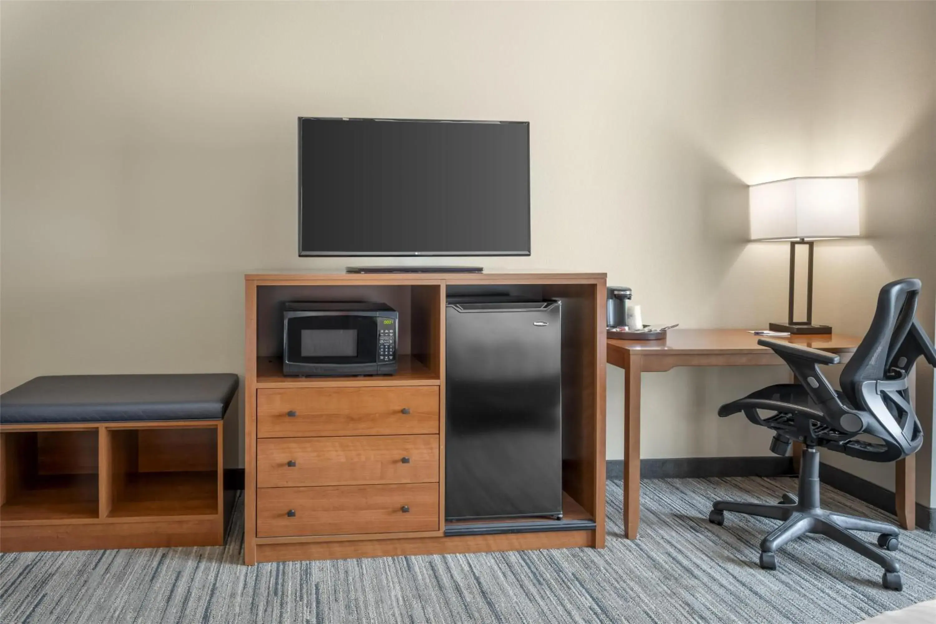 Bedroom in Best Western Bronco Inn Bedroom in Best Western Bronco Inn