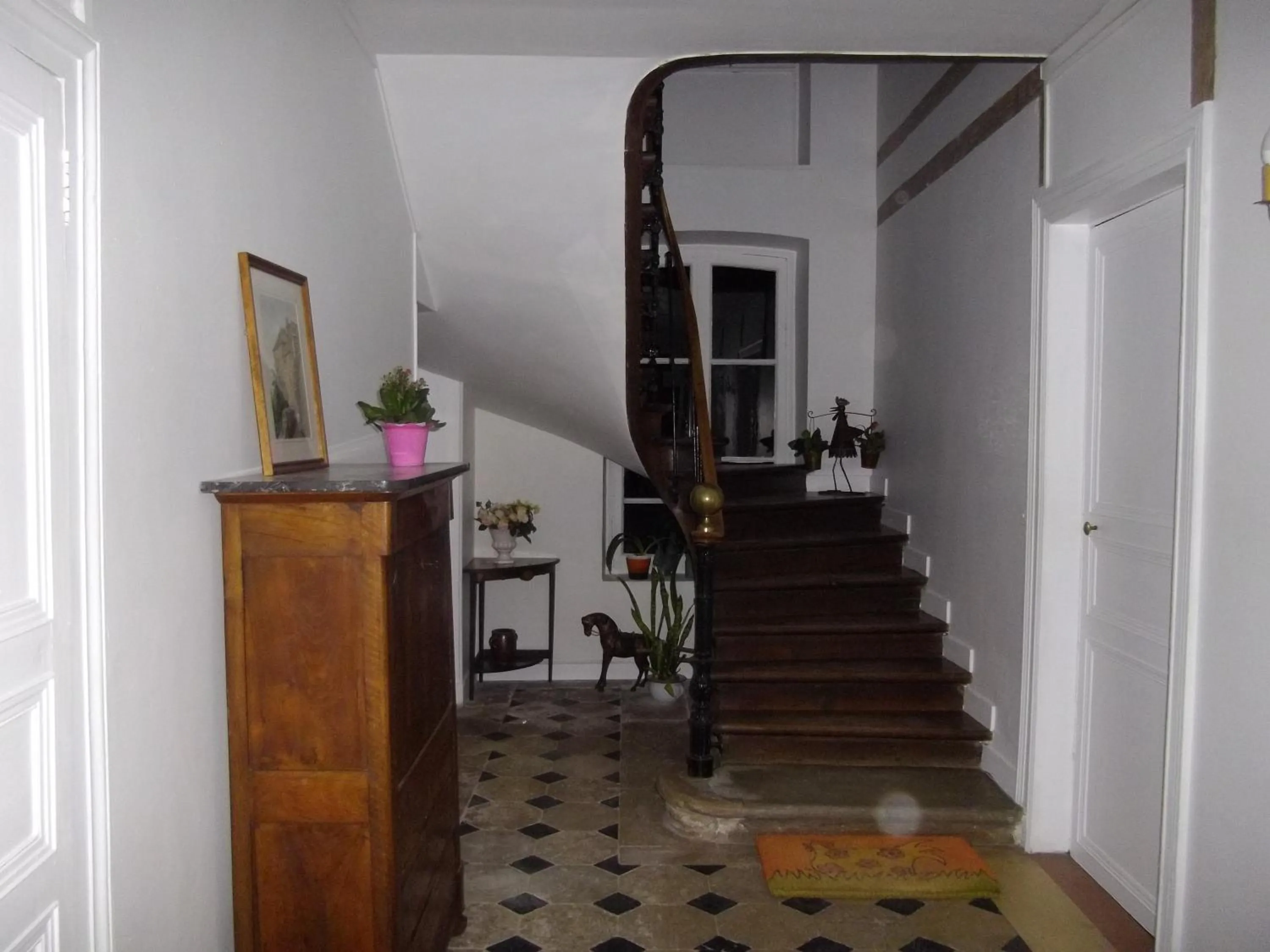 Property building in La Fruitiere