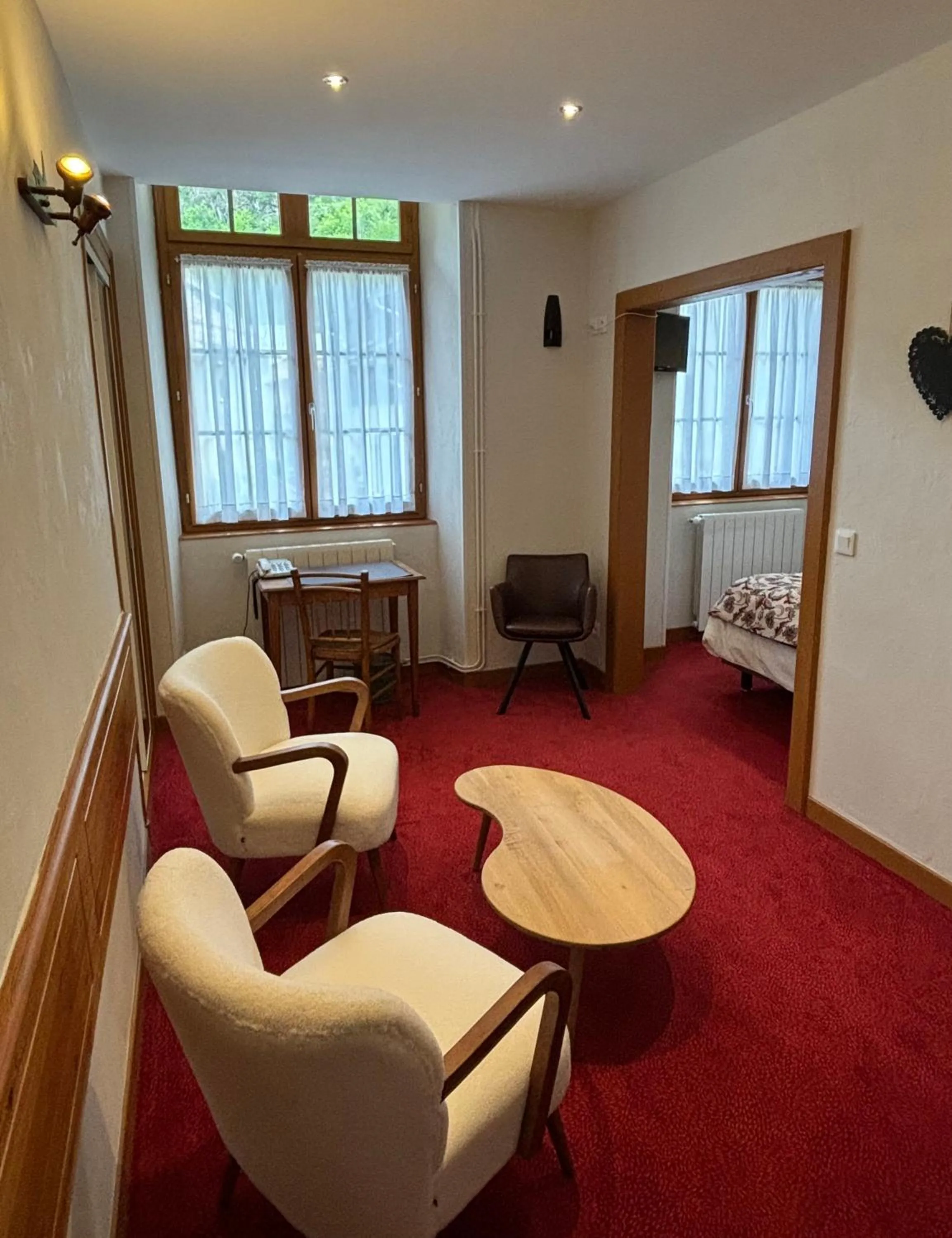 Photo of the whole room in Chateau De La Muzelle