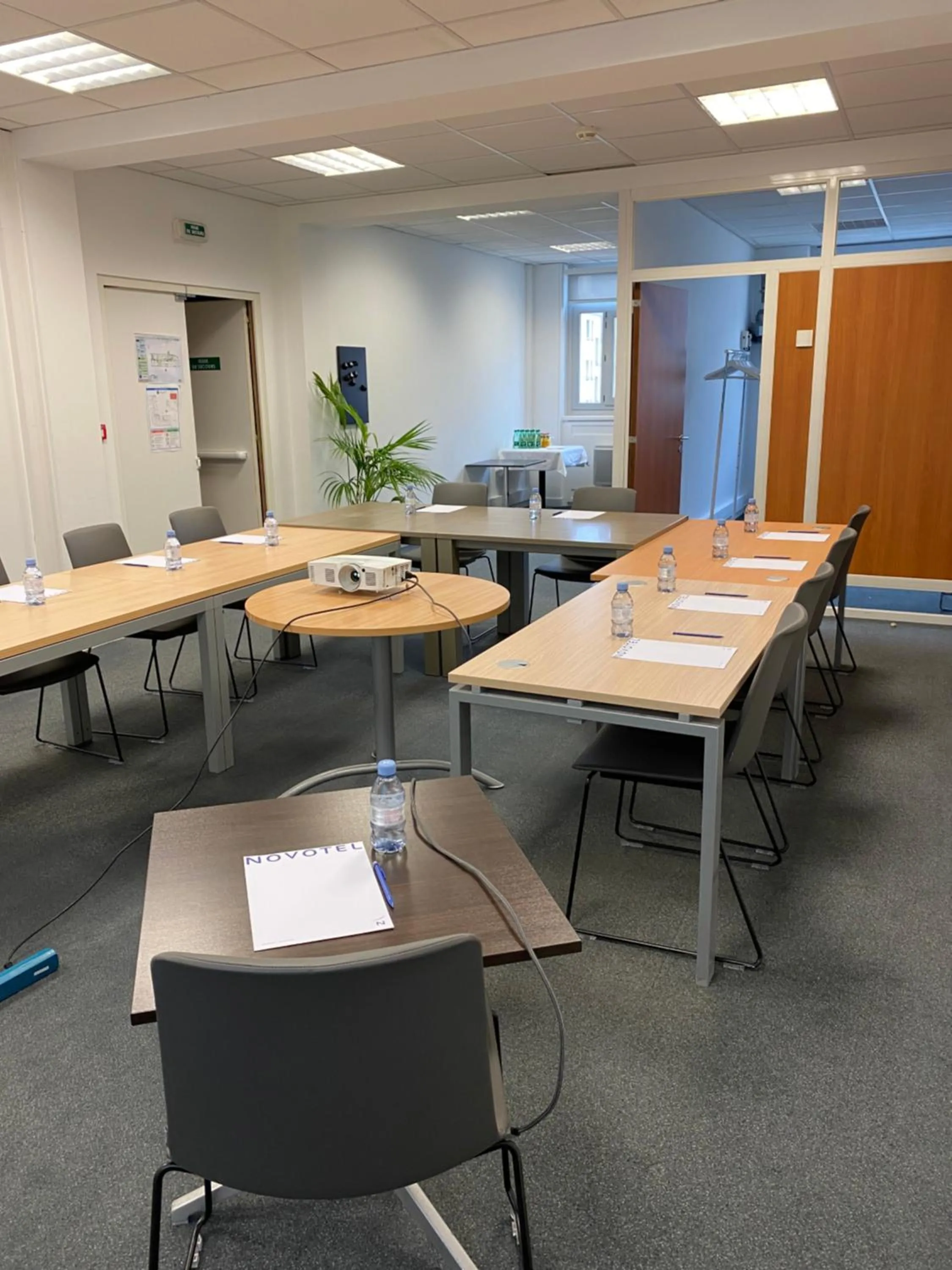 Meeting/conference room in Novotel SPA Rennes Centre Gare