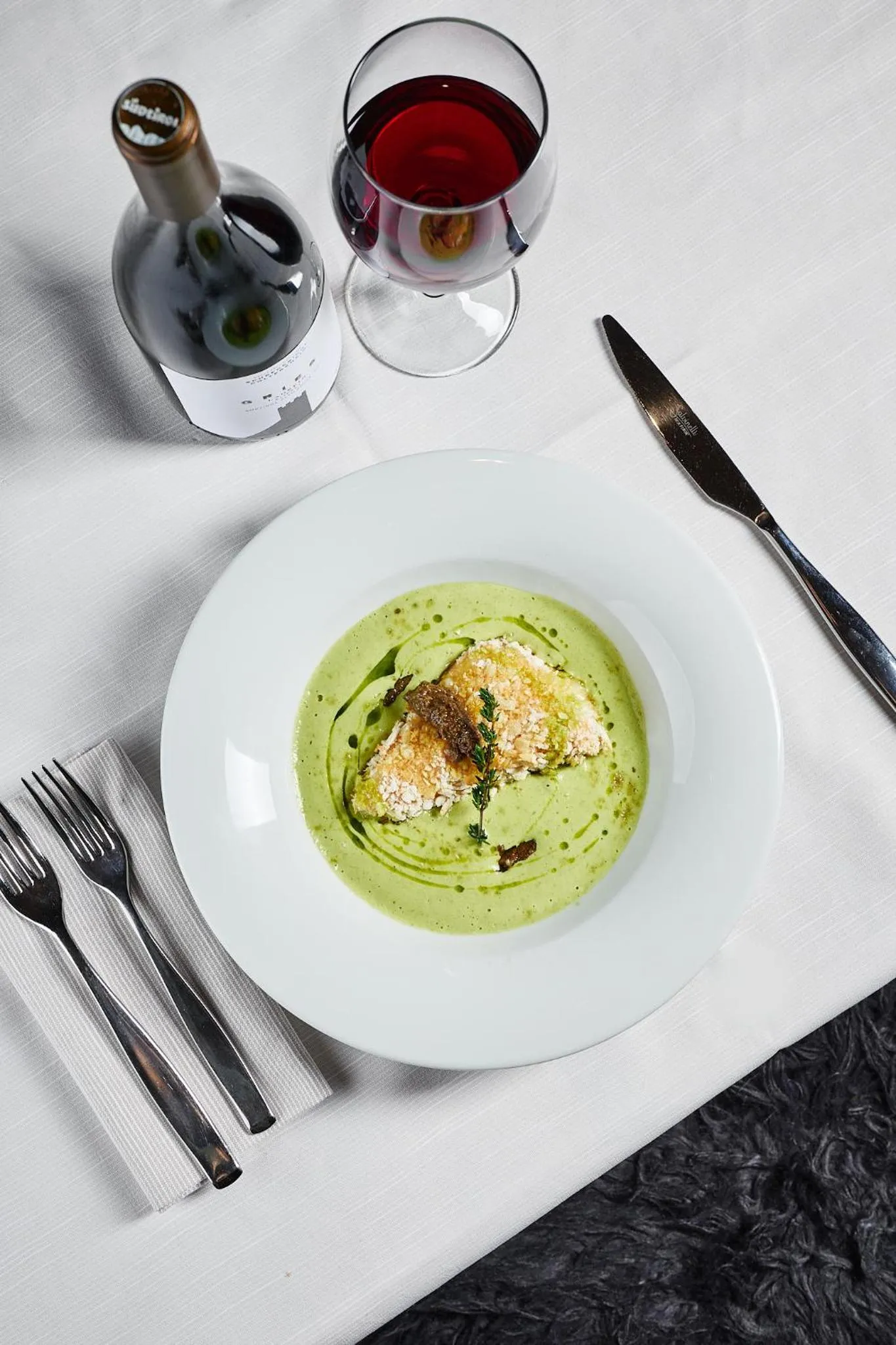 Food and drinks in Chalet Morel 1586 Hotel & Spa