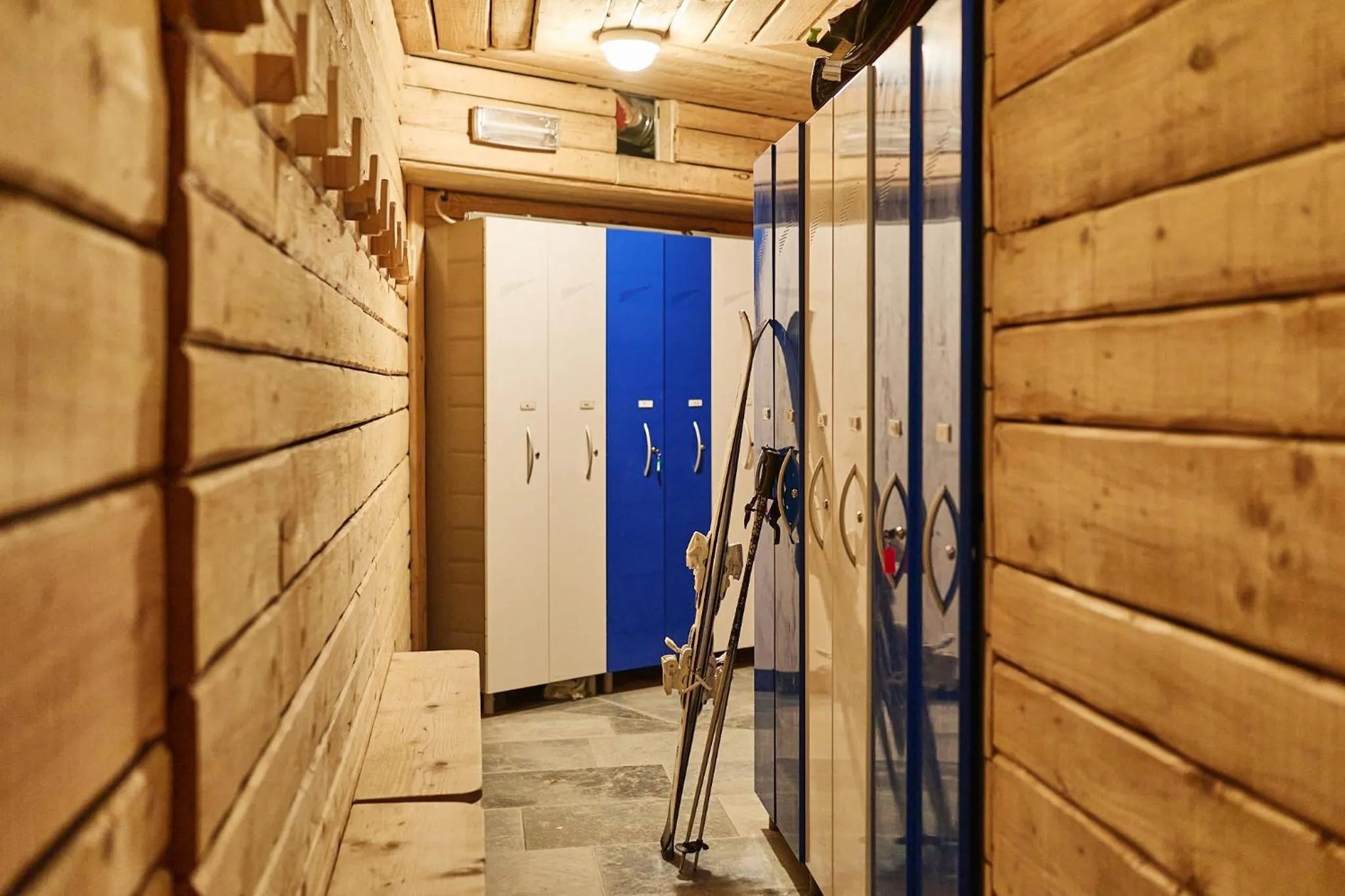 Skiing in Chalet Morel 1586 Hotel & Spa