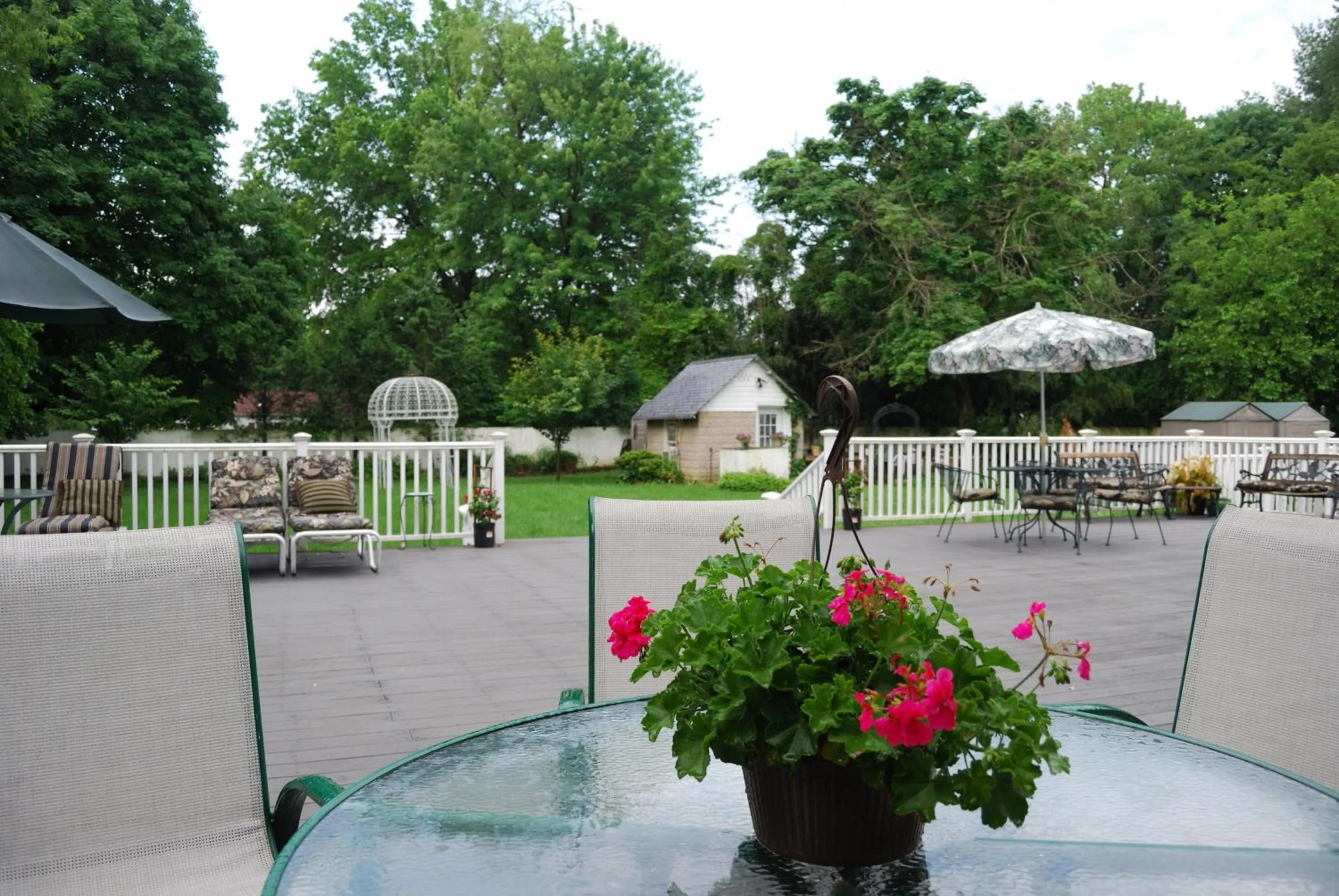 Property building in The Columbia Inn at Peralynna