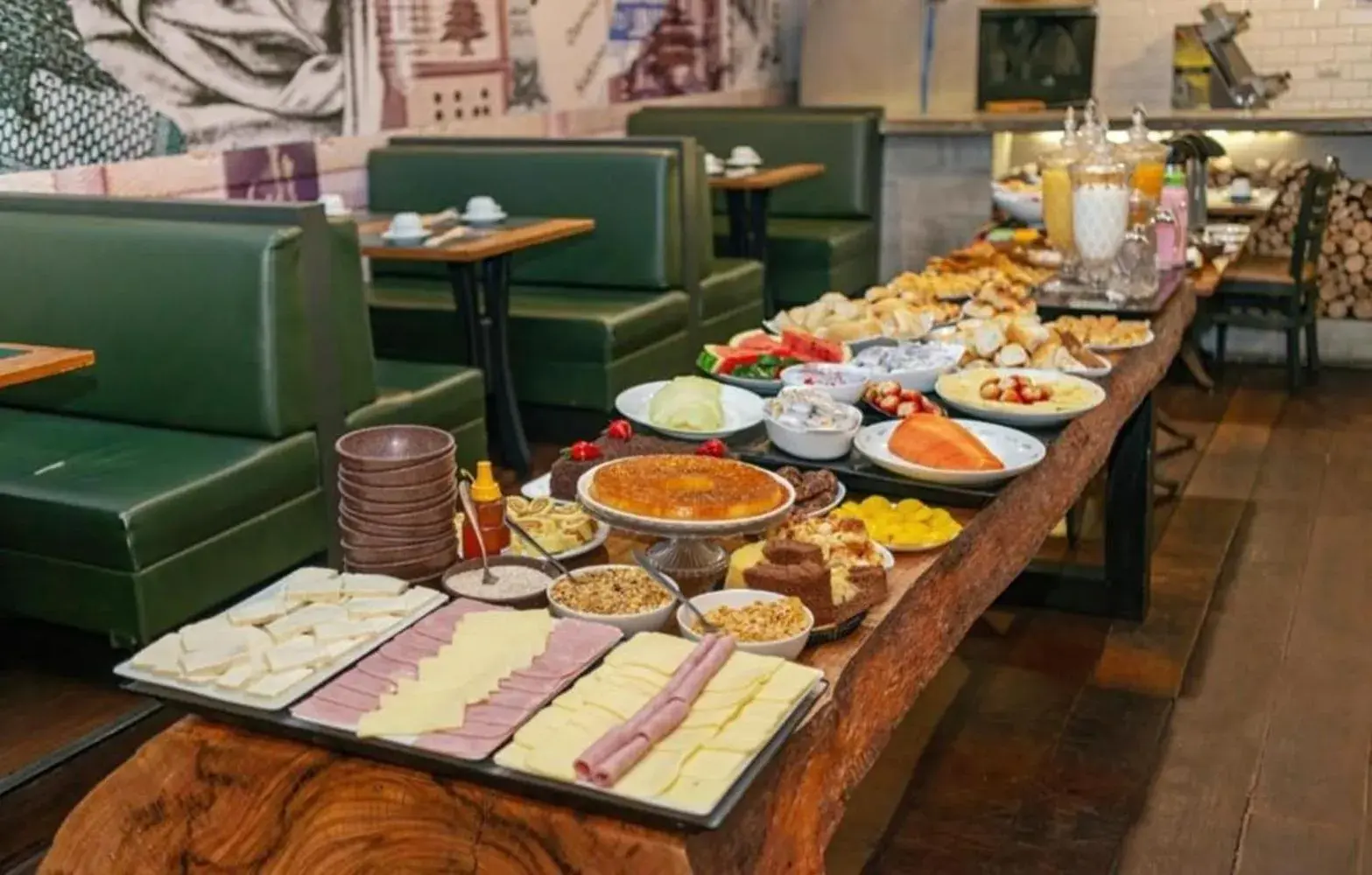 Food and drinks in Capcana Hotel Jardins Food and drinks in Capcana Hotel Jardins