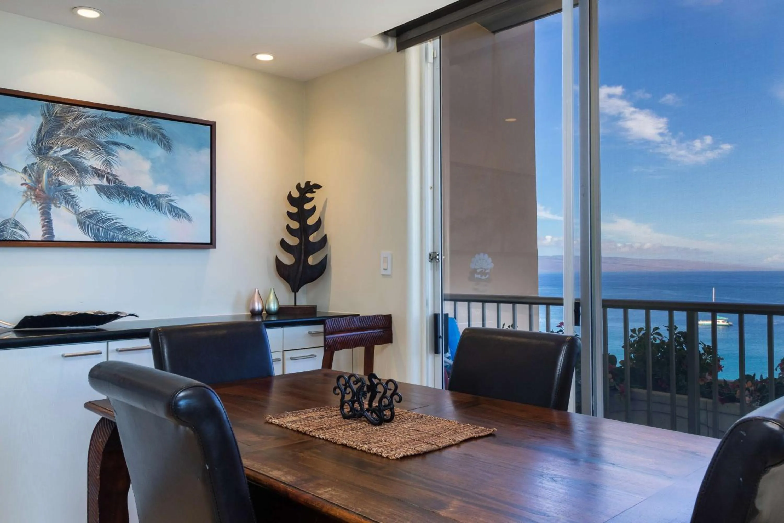 Photo of the whole room in Aston at The Whaler on Kaanapali Beach