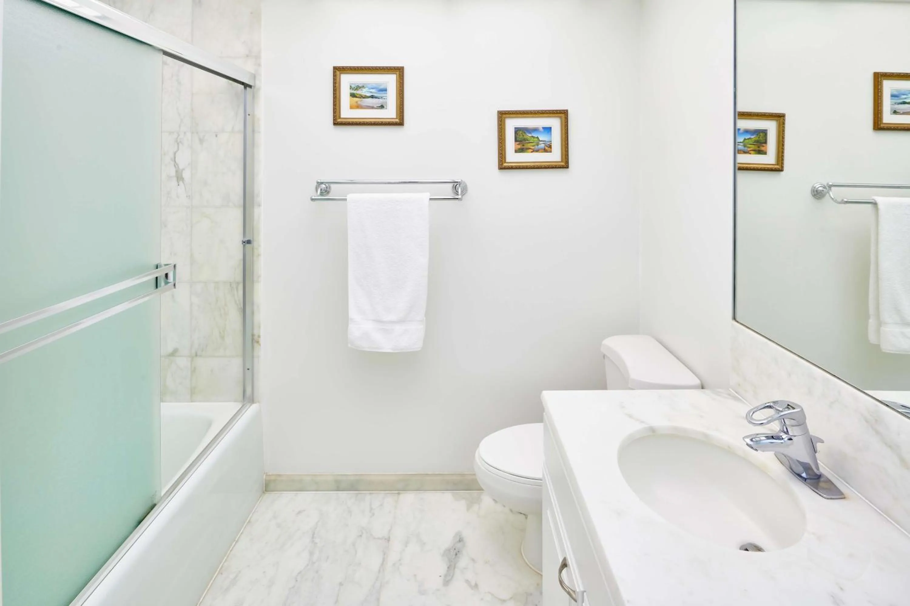 Shower in Aston at The Whaler on Kaanapali Beach