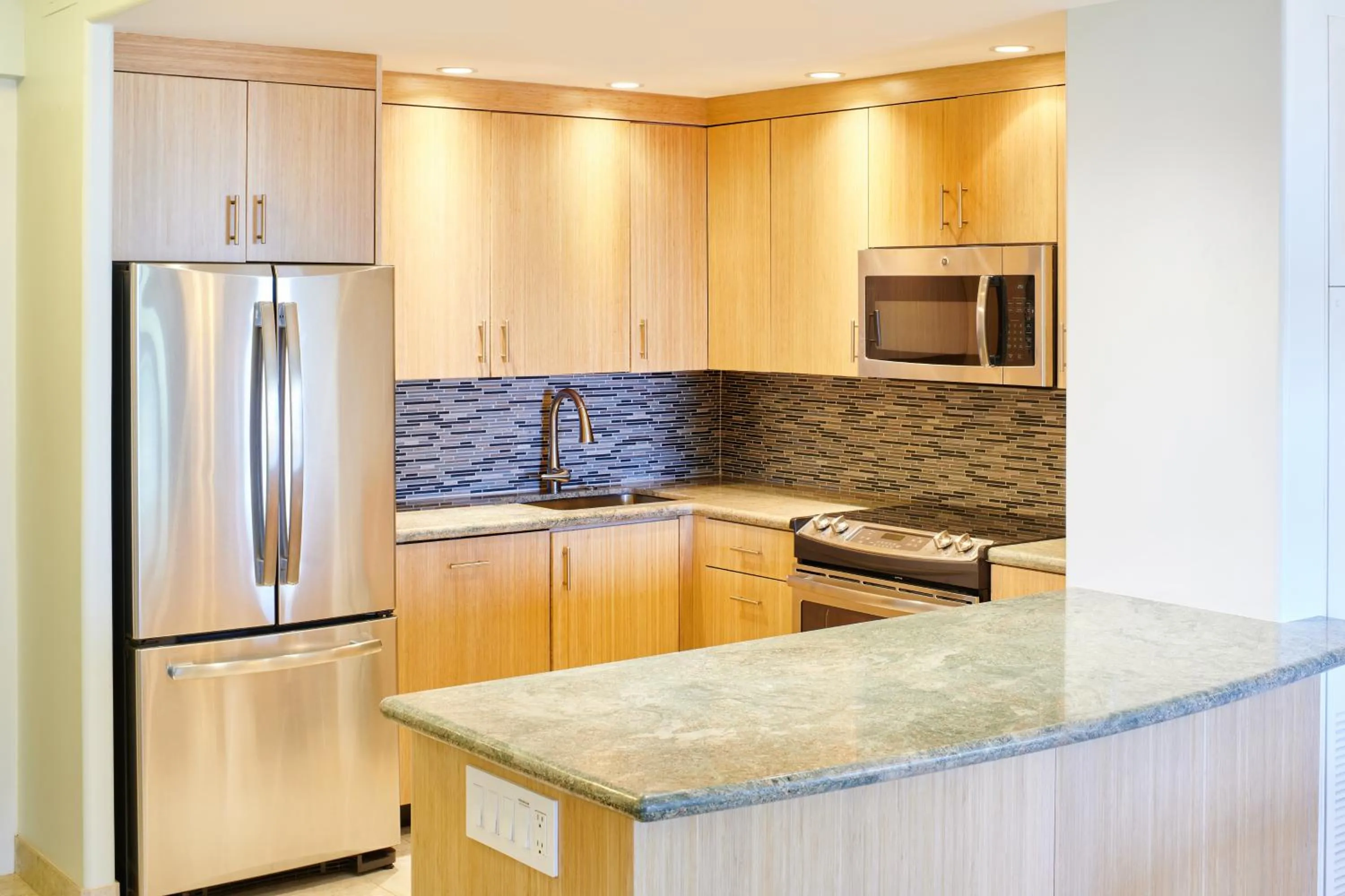 Kitchen or kitchenette in Aston at The Whaler on Kaanapali Beach