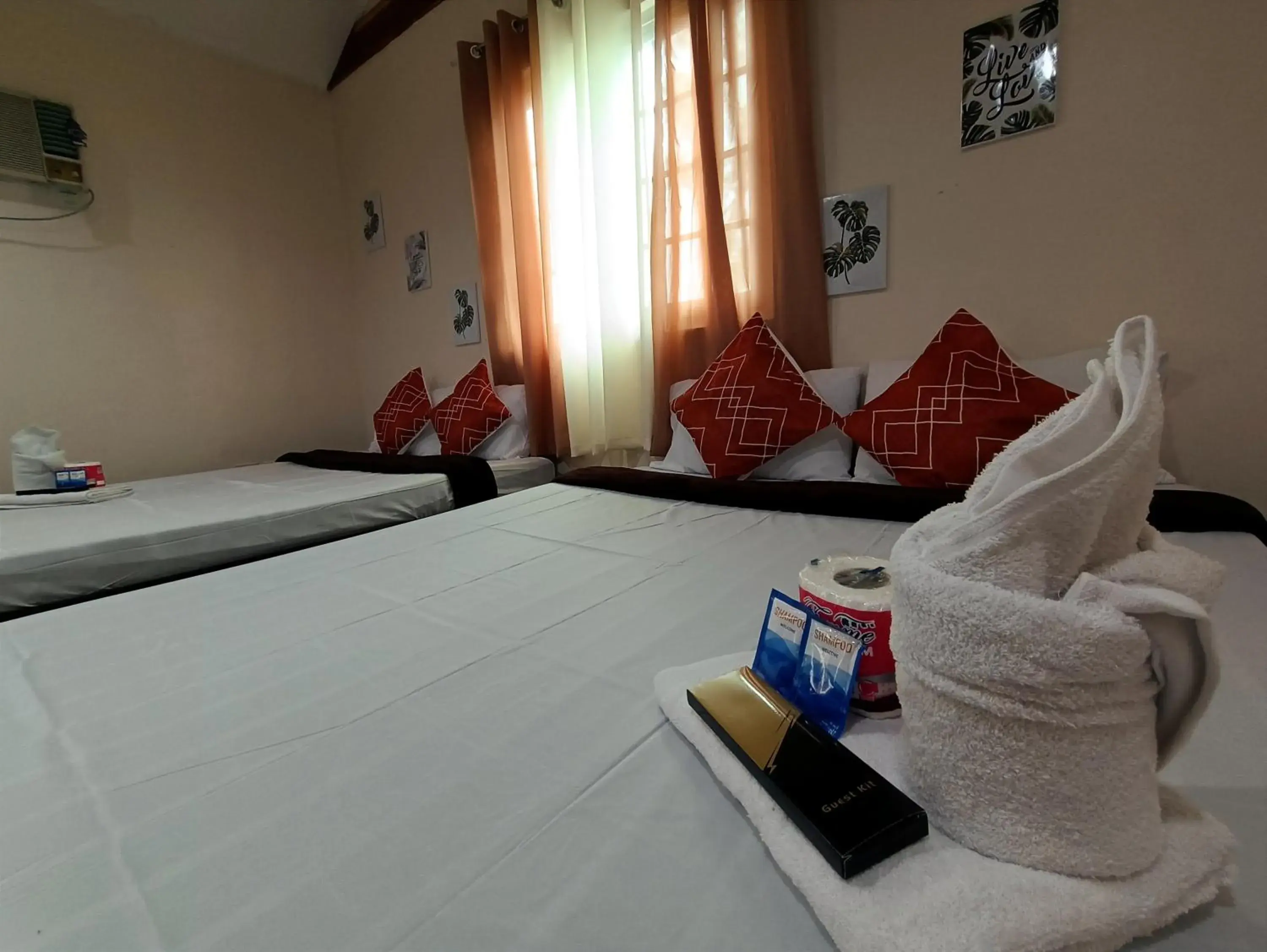 Bed in La Gracia Apartelle Bed in La Gracia Apartelle