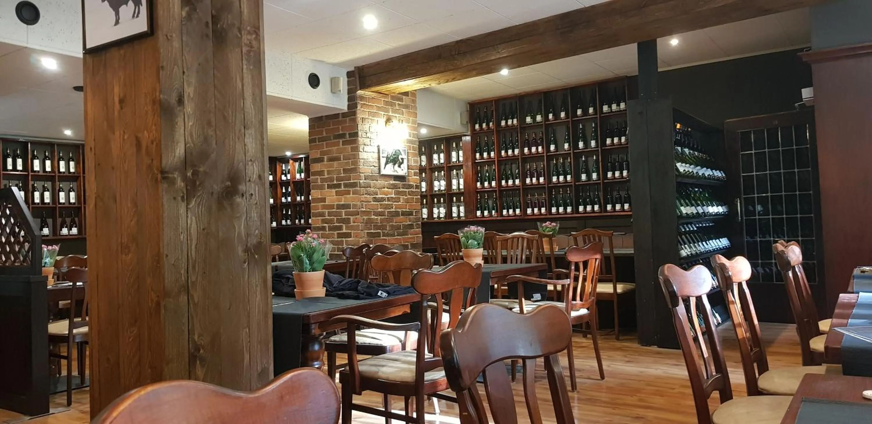 Restaurant/places to eat in Hotel Restaurant Toscana Naumburg