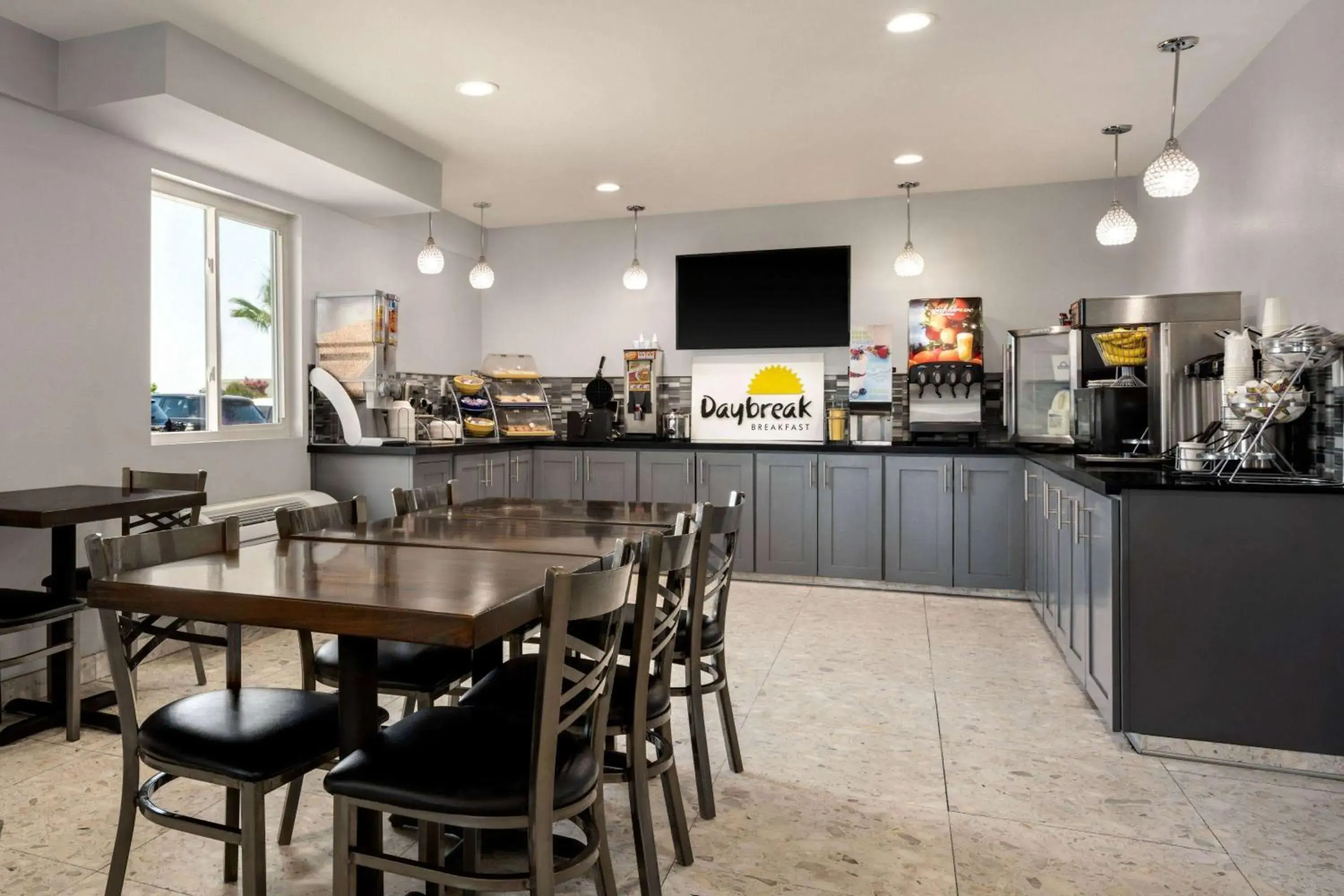 Breakfast in Days Inn by Wyndham Fresno South Breakfast in Days Inn by Wyndham Fresno South