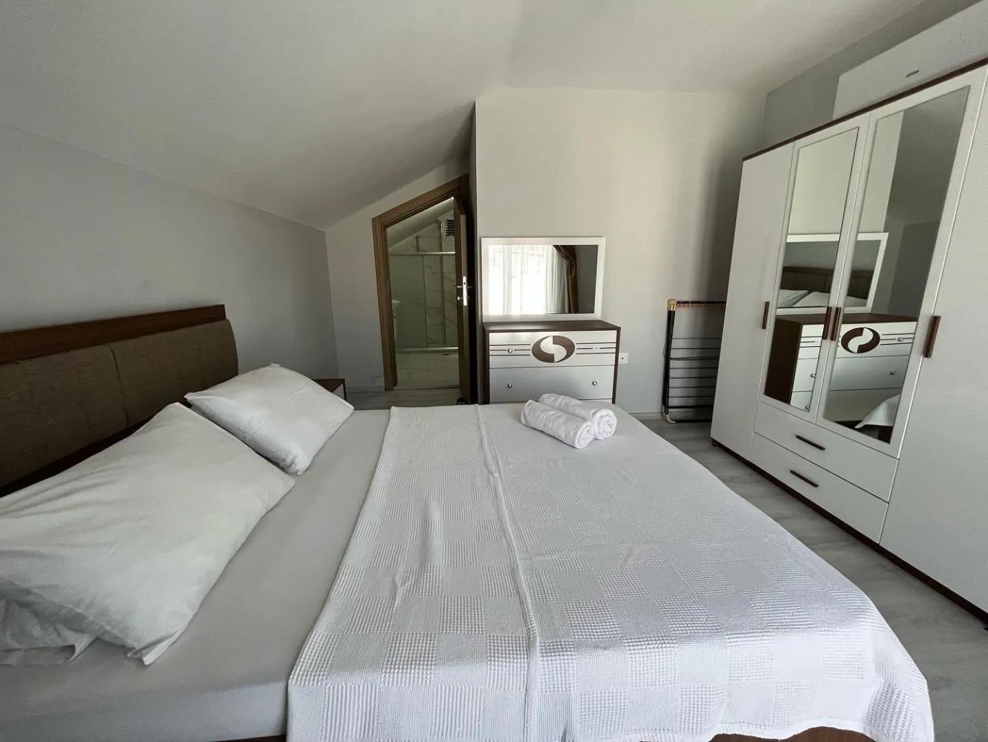 Bed in Cerrahpasa Apart Hotel