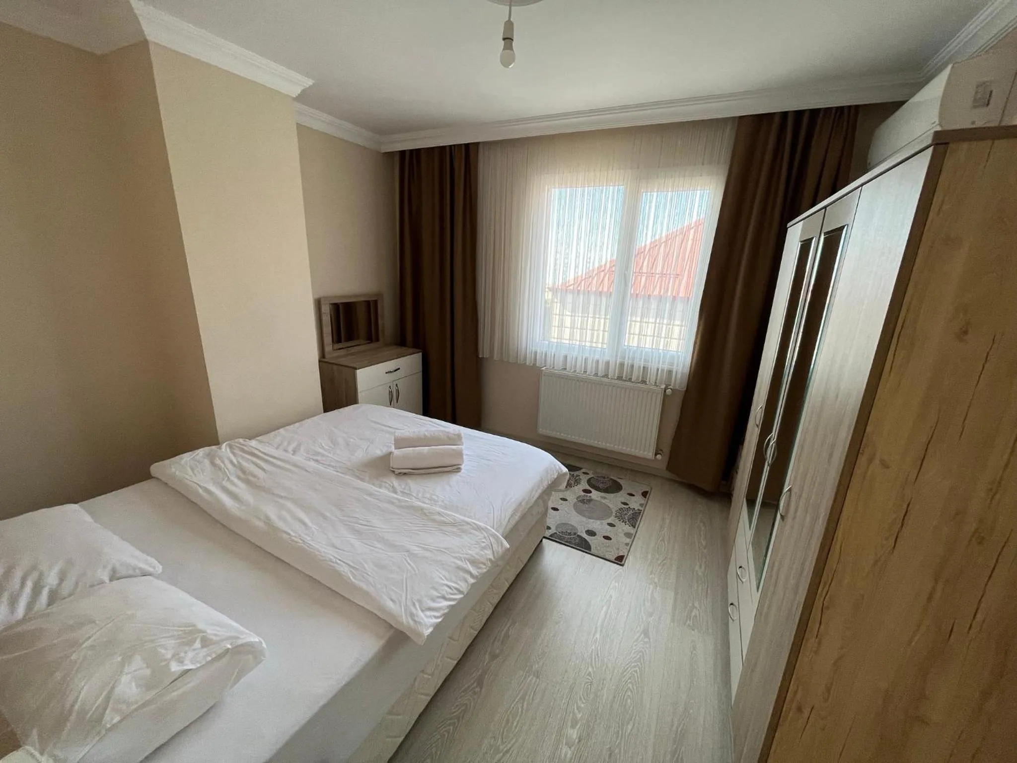 Photo of the whole room in Cerrahpasa Apart Hotel