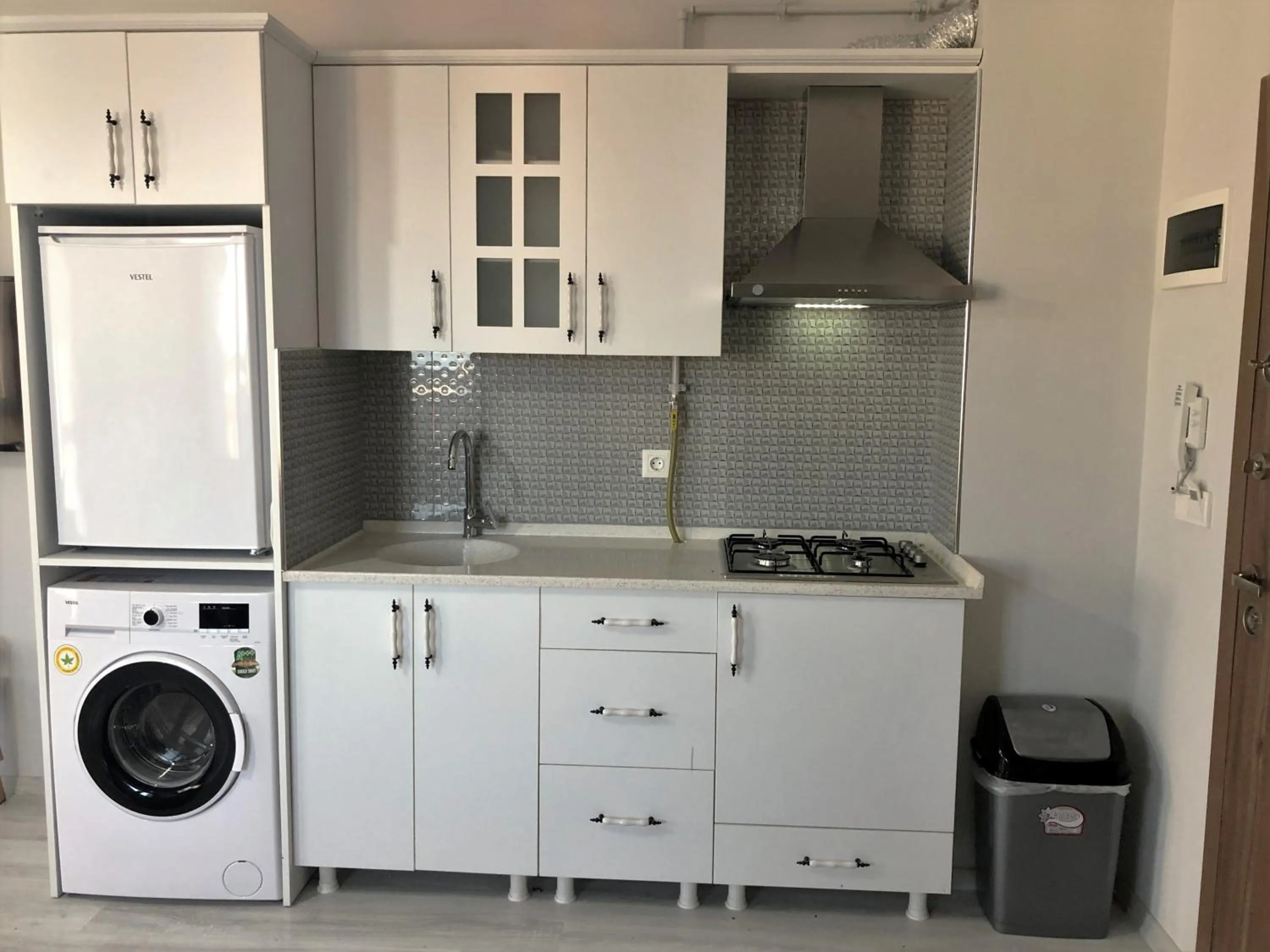 Kitchen or kitchenette in Cerrahpasa Apart Hotel