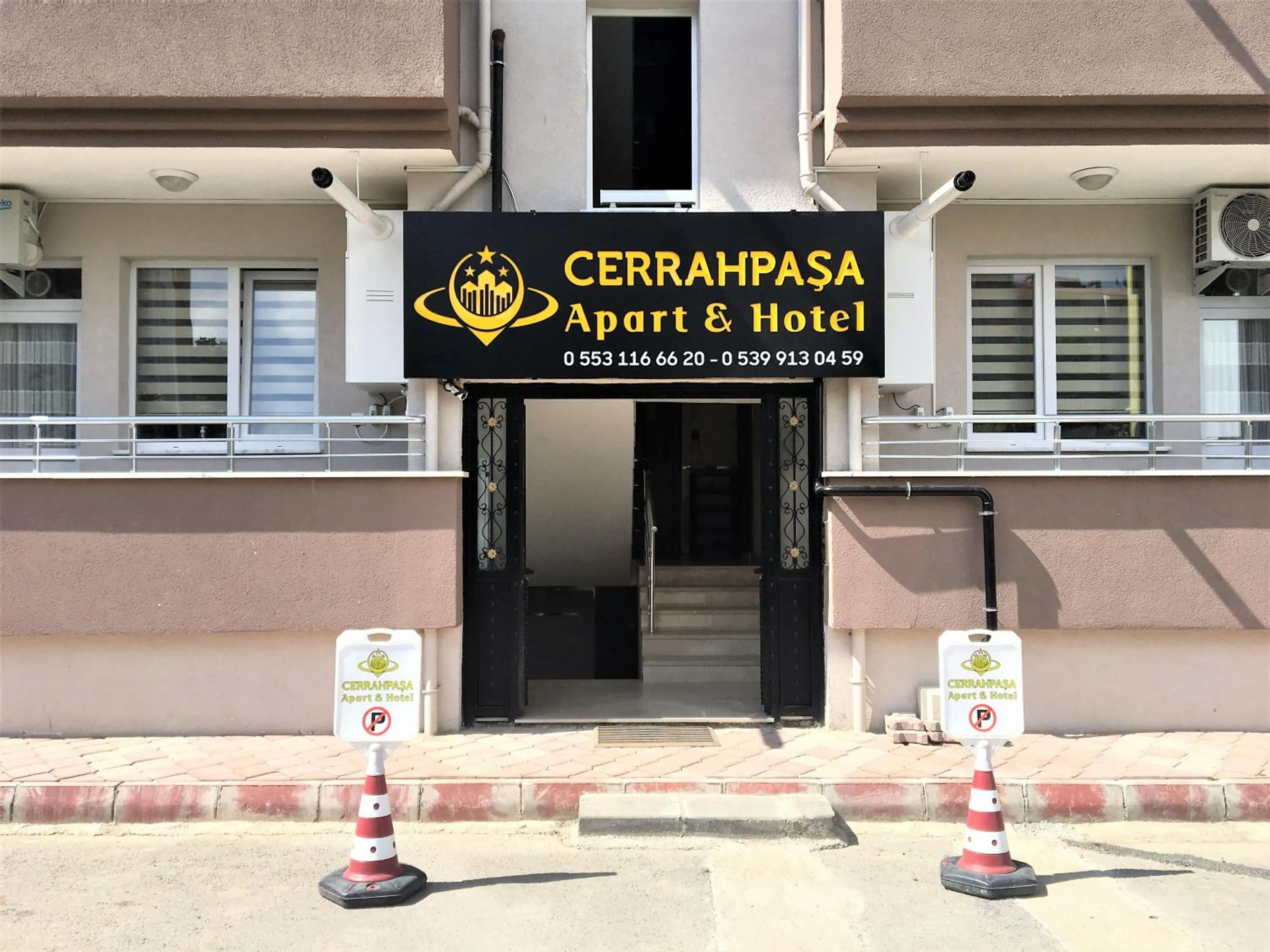 Facade/entrance in Cerrahpasa Apart Hotel