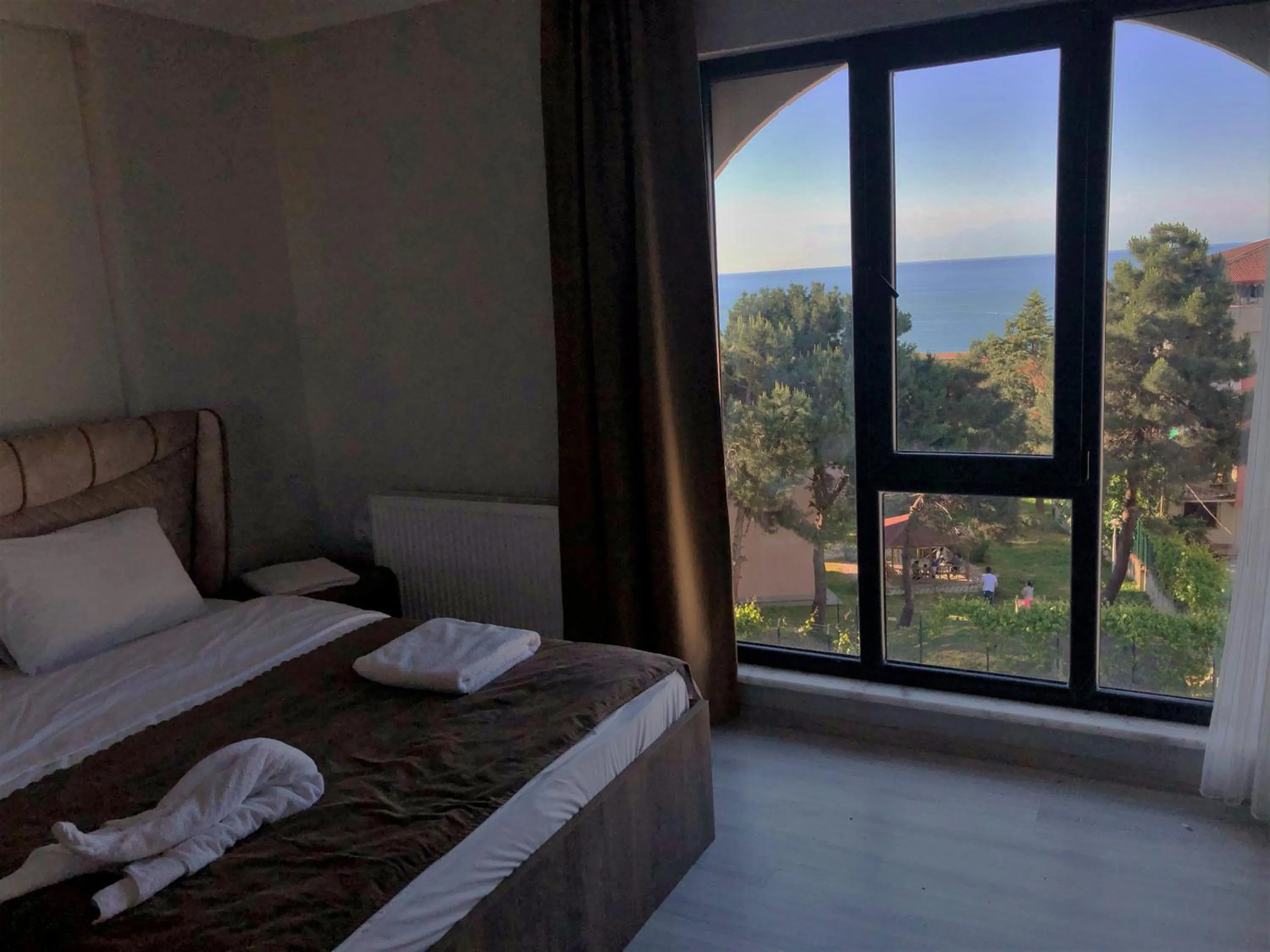 Photo of the whole room in Cerrahpasa Apart Hotel