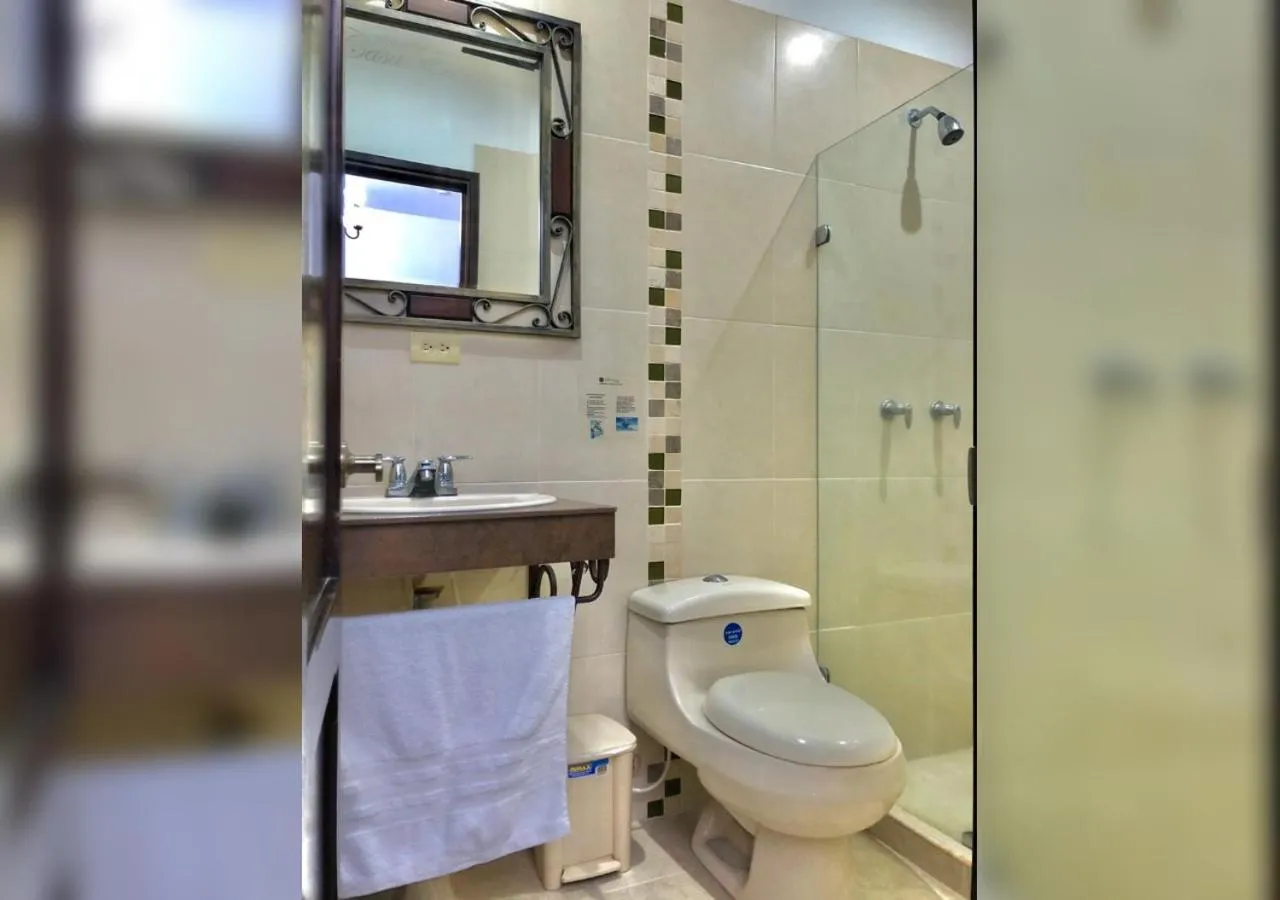 Bathroom in Casa Escobar Buga