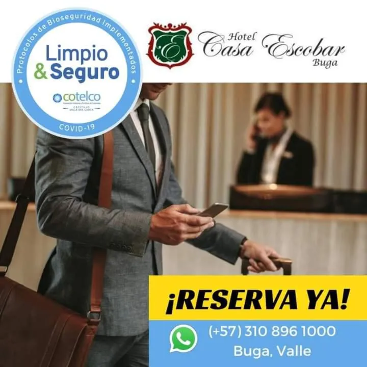 People in Casa Escobar Buga