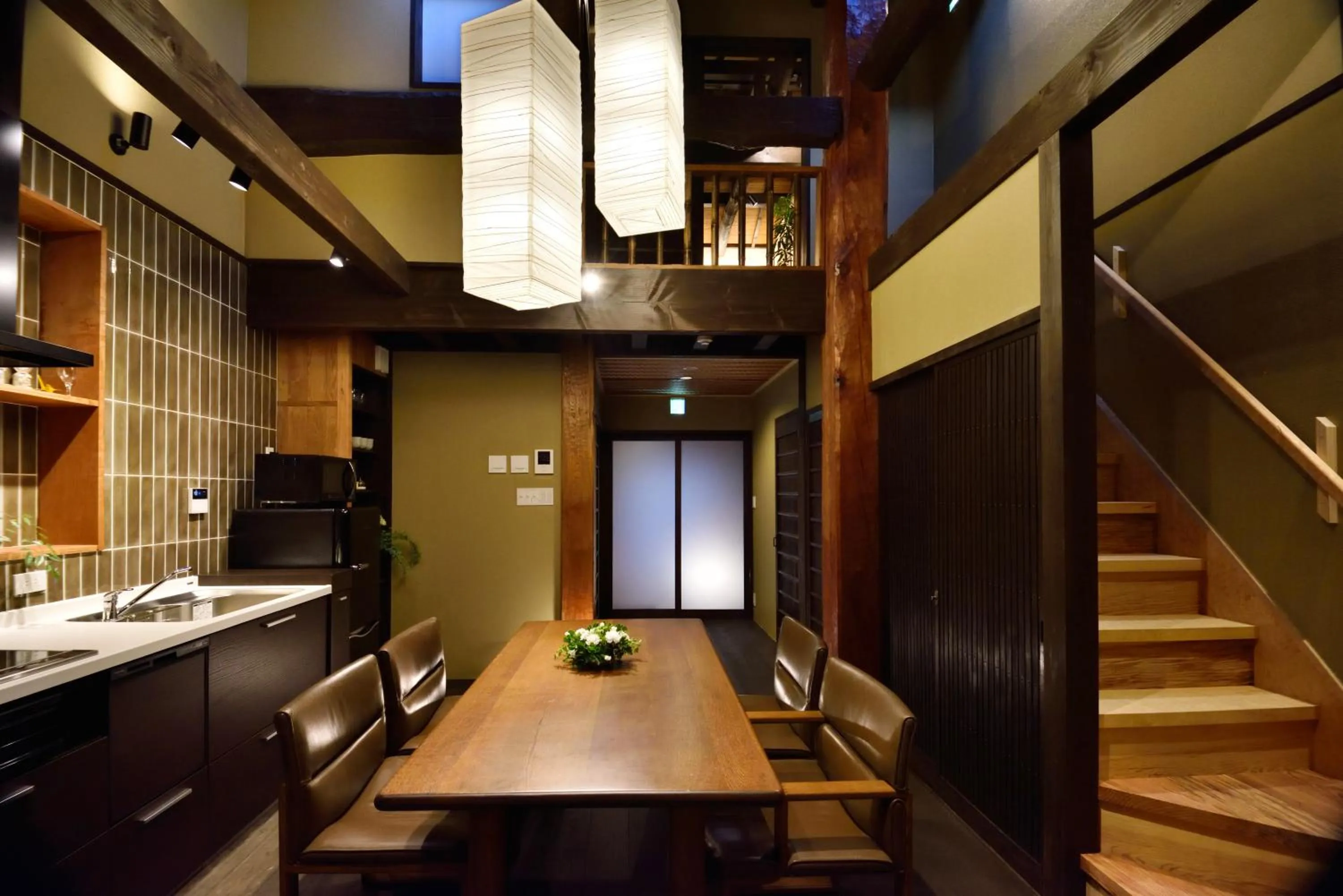 Dining area in Miun Kinkaku-ji