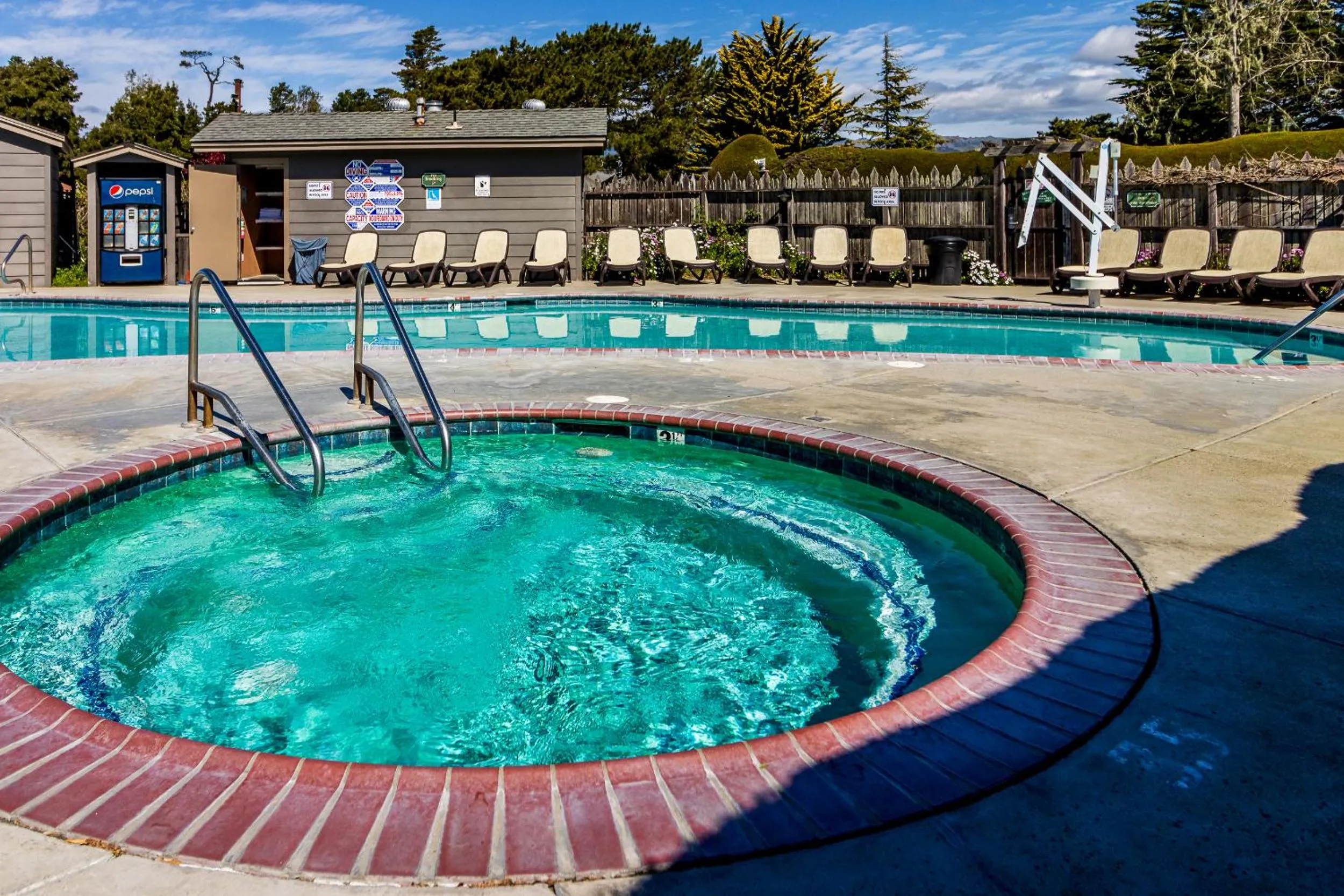 Hot Tub in Cambria Pines Lodge