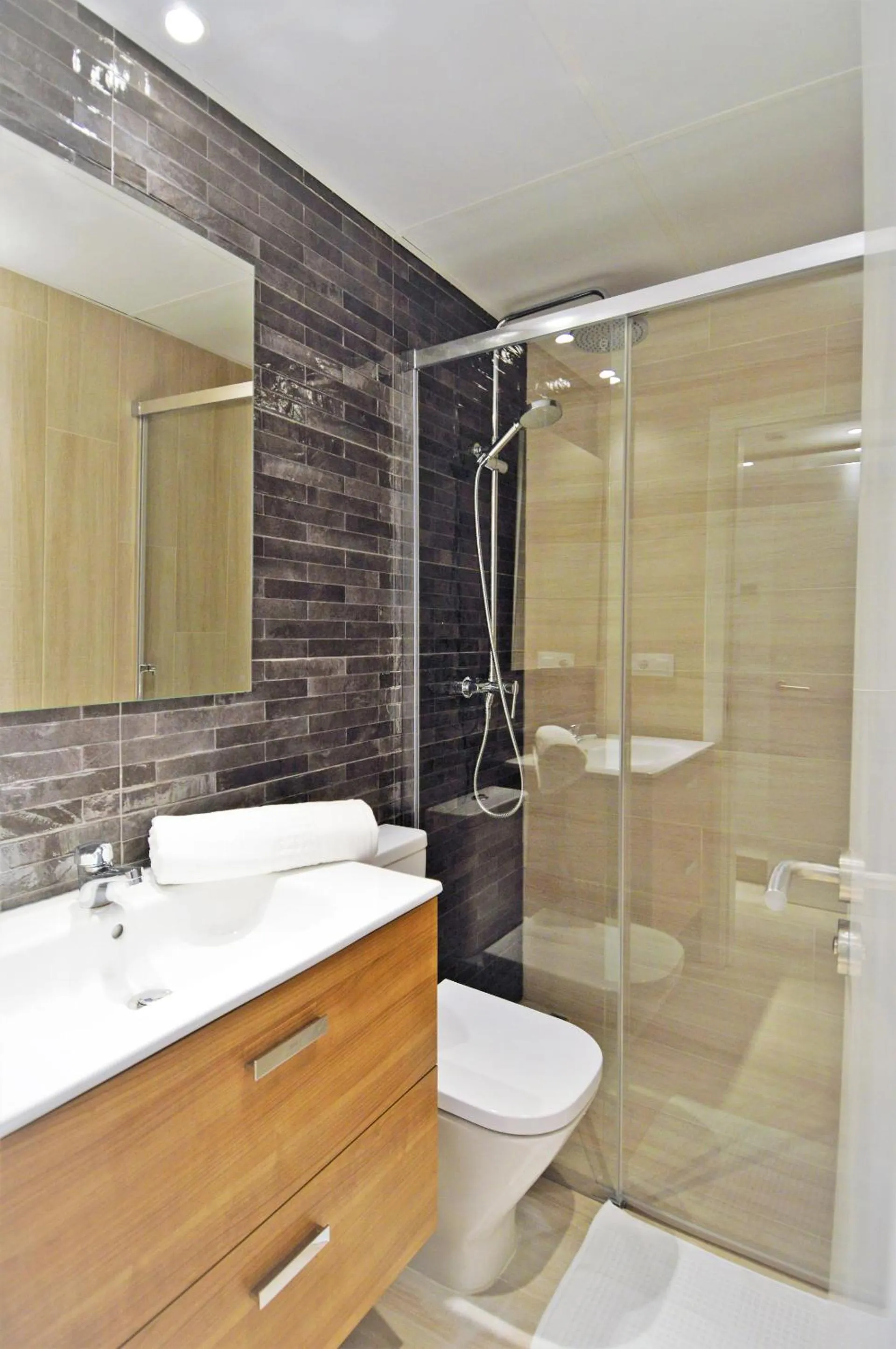 Bathroom in Calypso Boutique Apartments - Ceased Trading