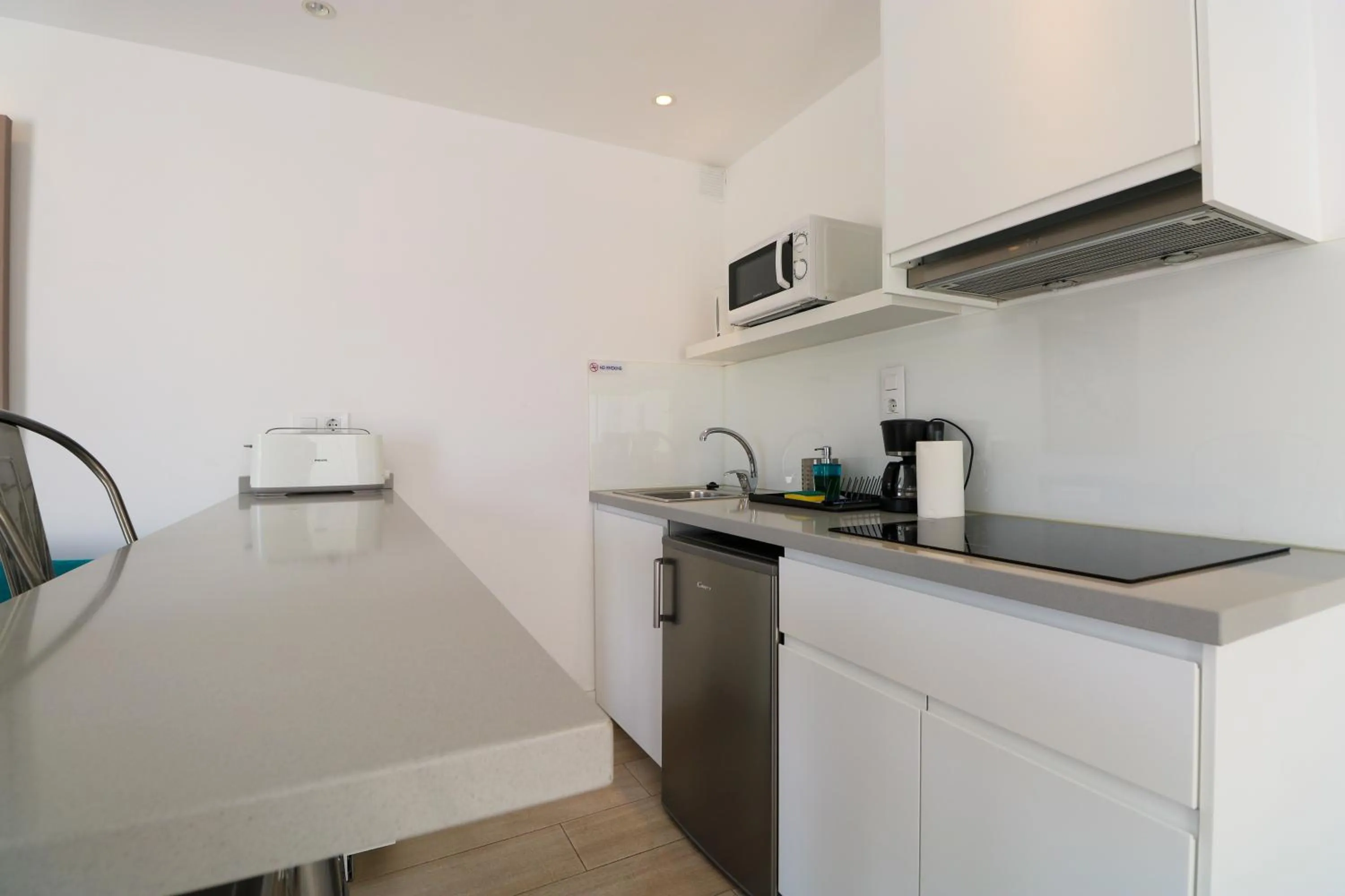 Kitchen or kitchenette in Calypso Boutique Apartments - Ceased Trading