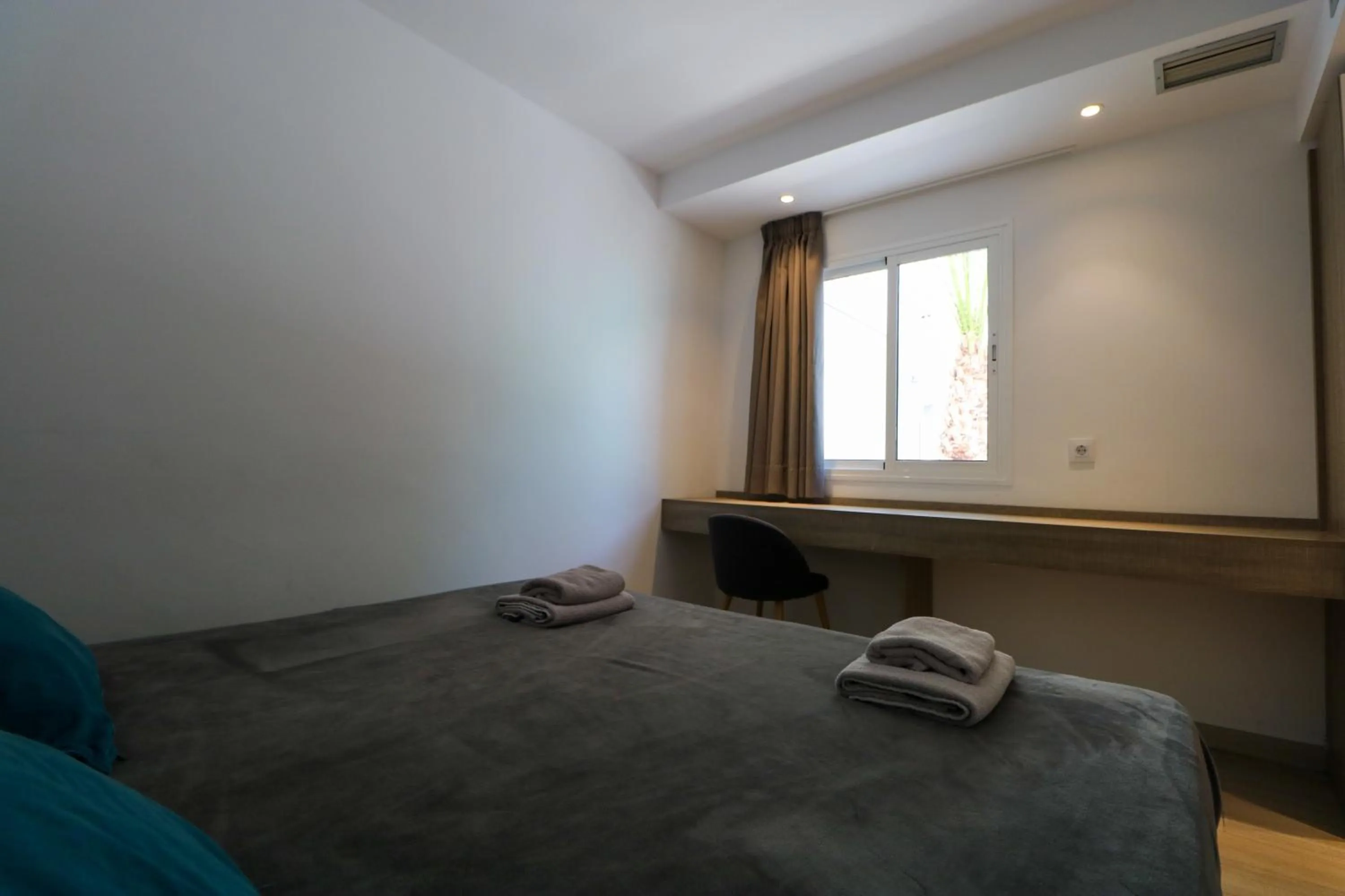 Bedroom in Calypso Boutique Apartments - Ceased Trading