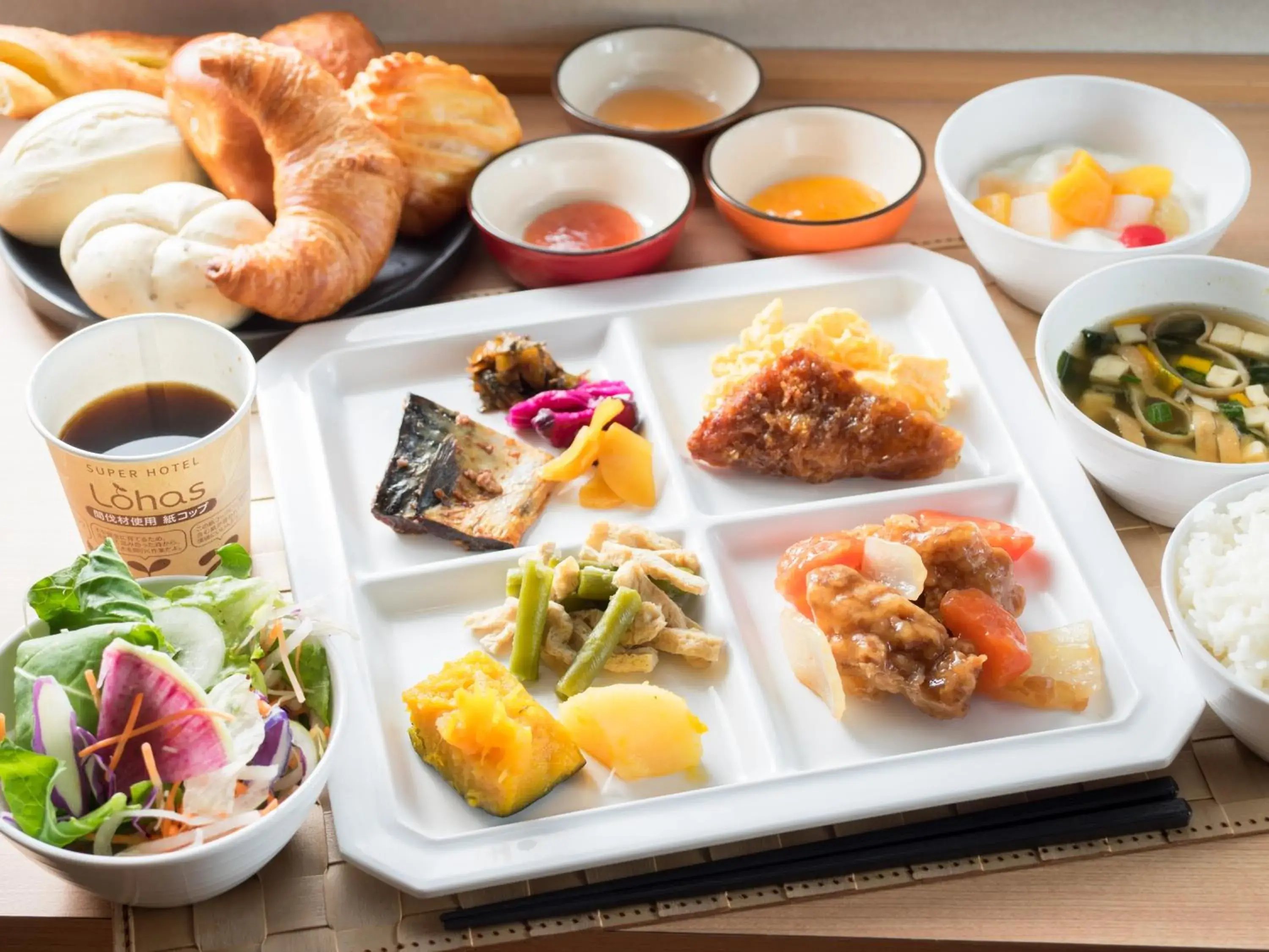 Buffet breakfast in Super Hotel Kyoto Karasuma Gojo