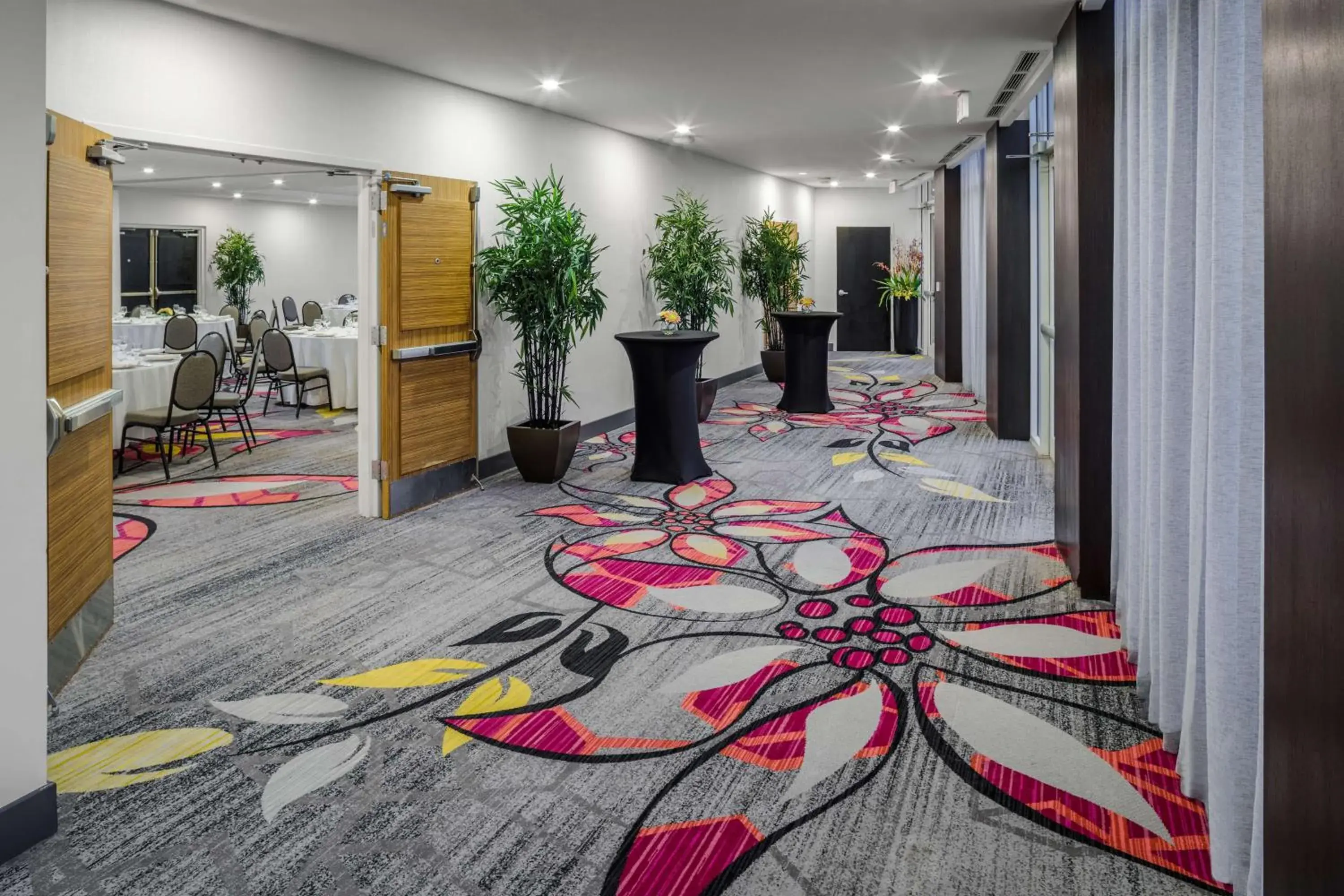 Meeting/conference room in Holiday Inn Sarasota-Airport