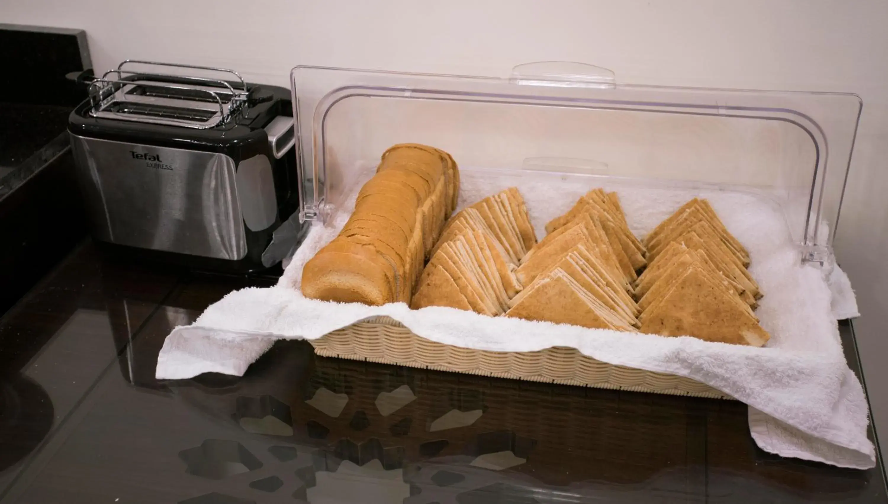 Breakfast in Dweik Hotel 2 Breakfast in Dweik Hotel 2