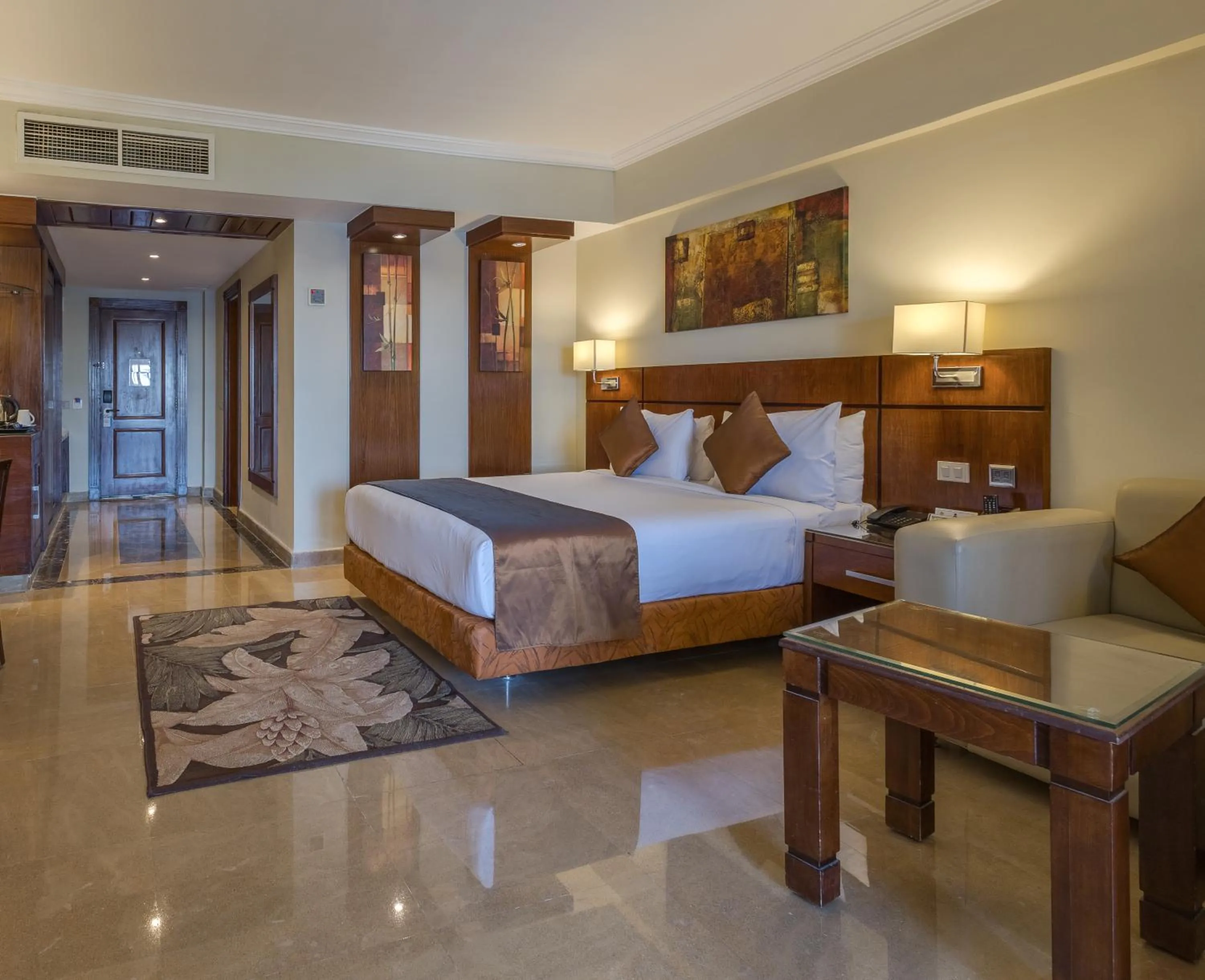 Hot Tub, Bed in Sultan Gardens Resort Sharm El Sheikh - Ultra All Inclusive