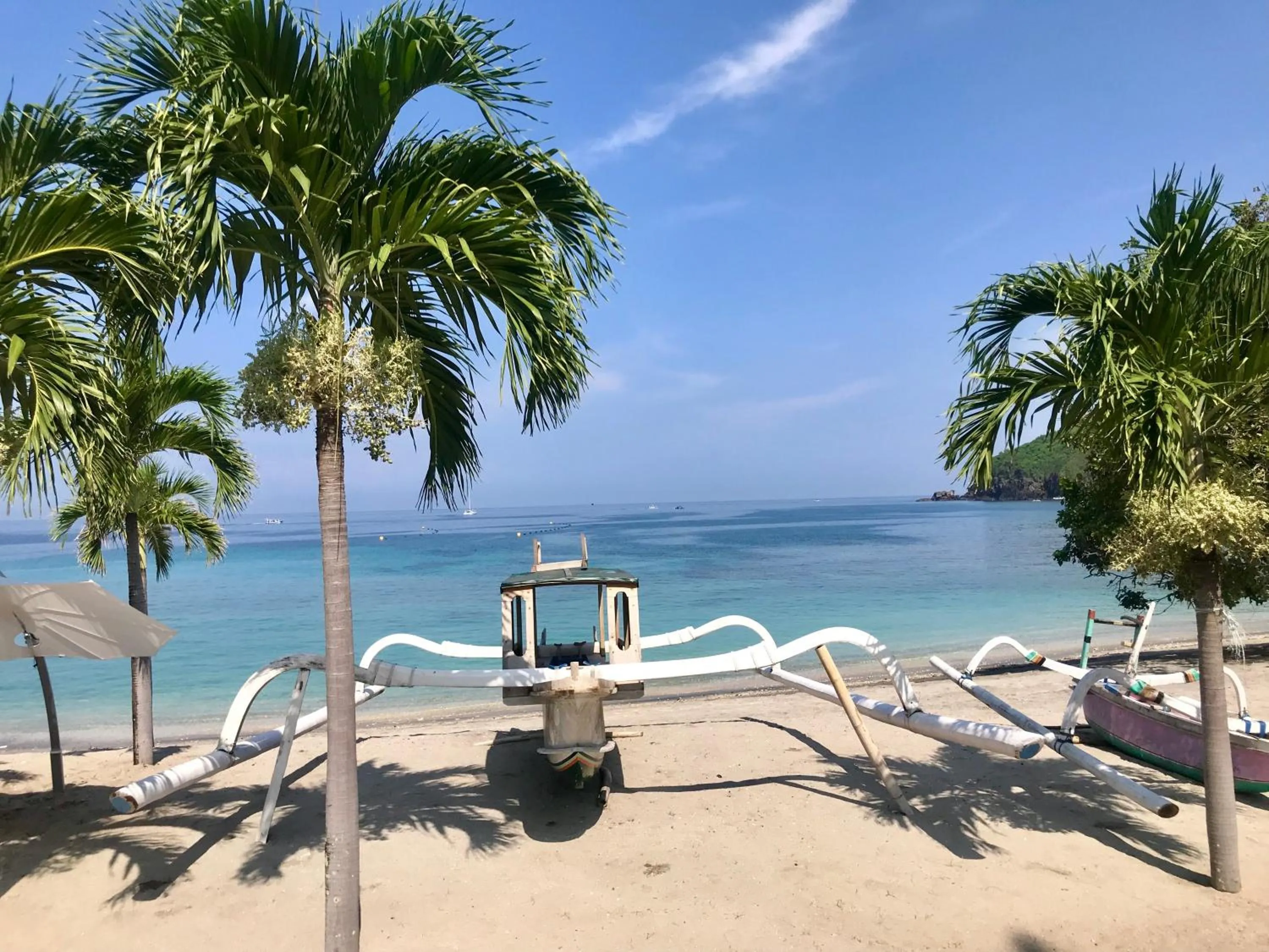 Beach in Seven Secrets by Hanging Gardens