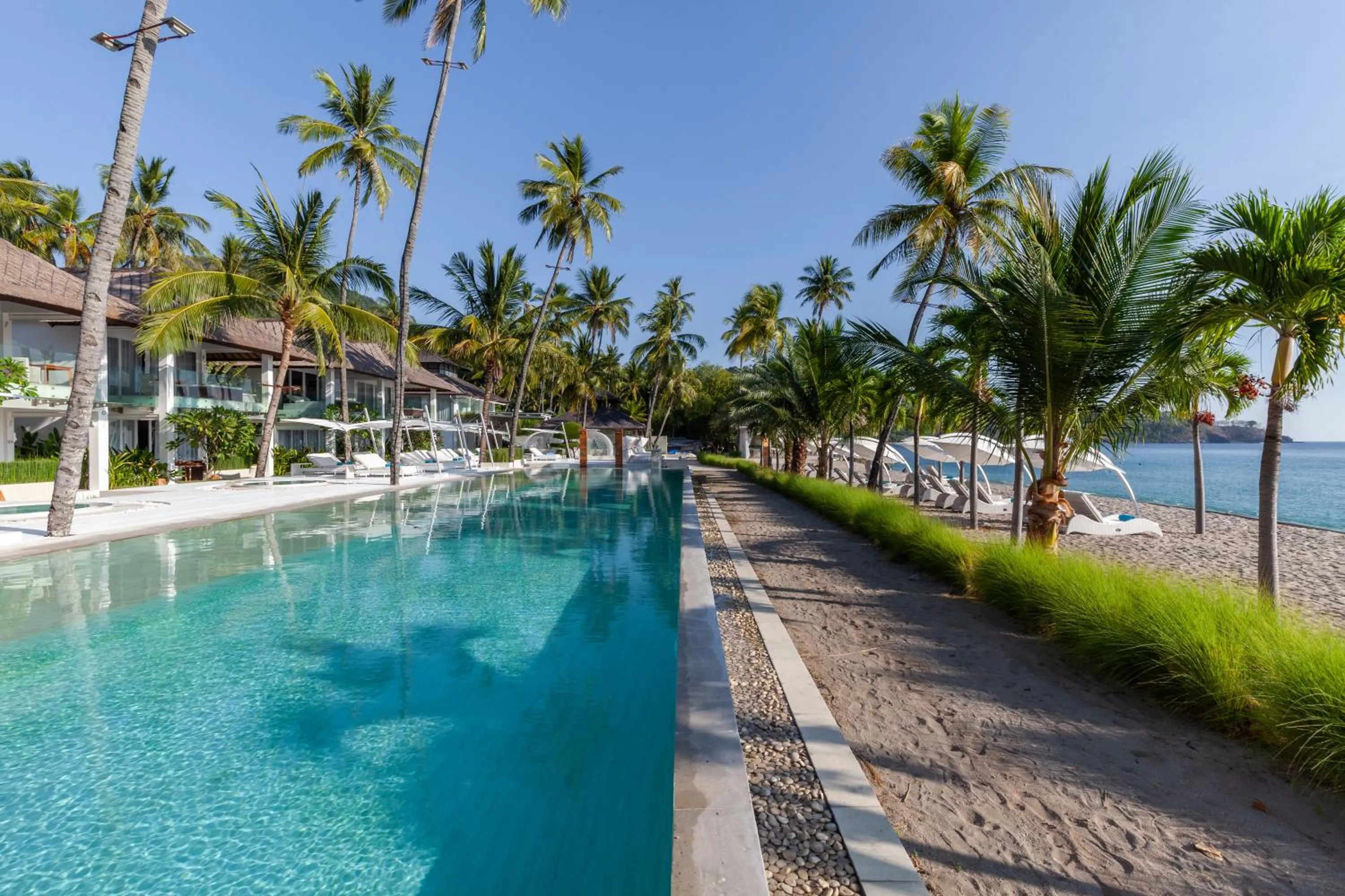 Pool view in Seven Secrets by Hanging Gardens