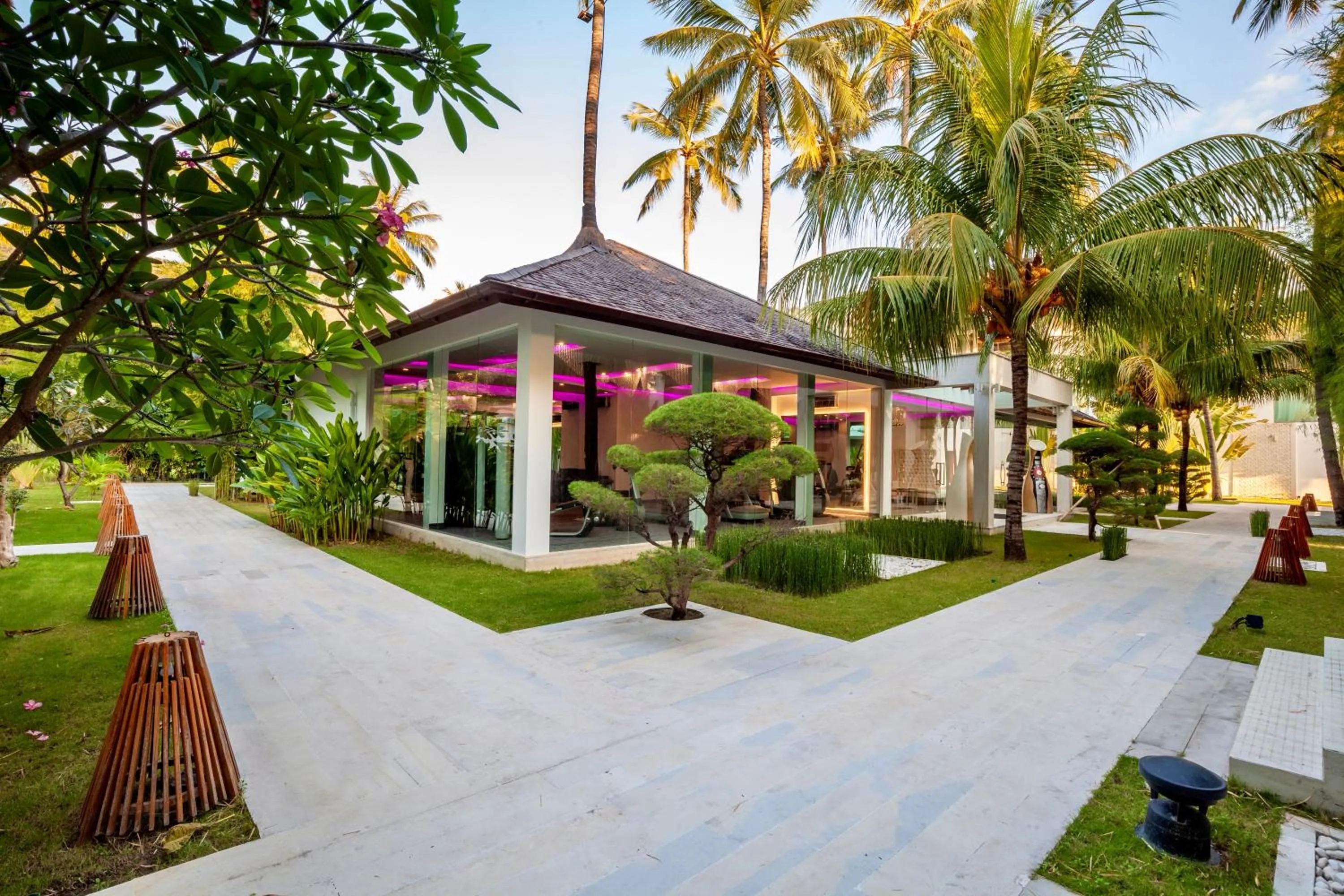 Property building in Seven Secrets by Hanging Gardens