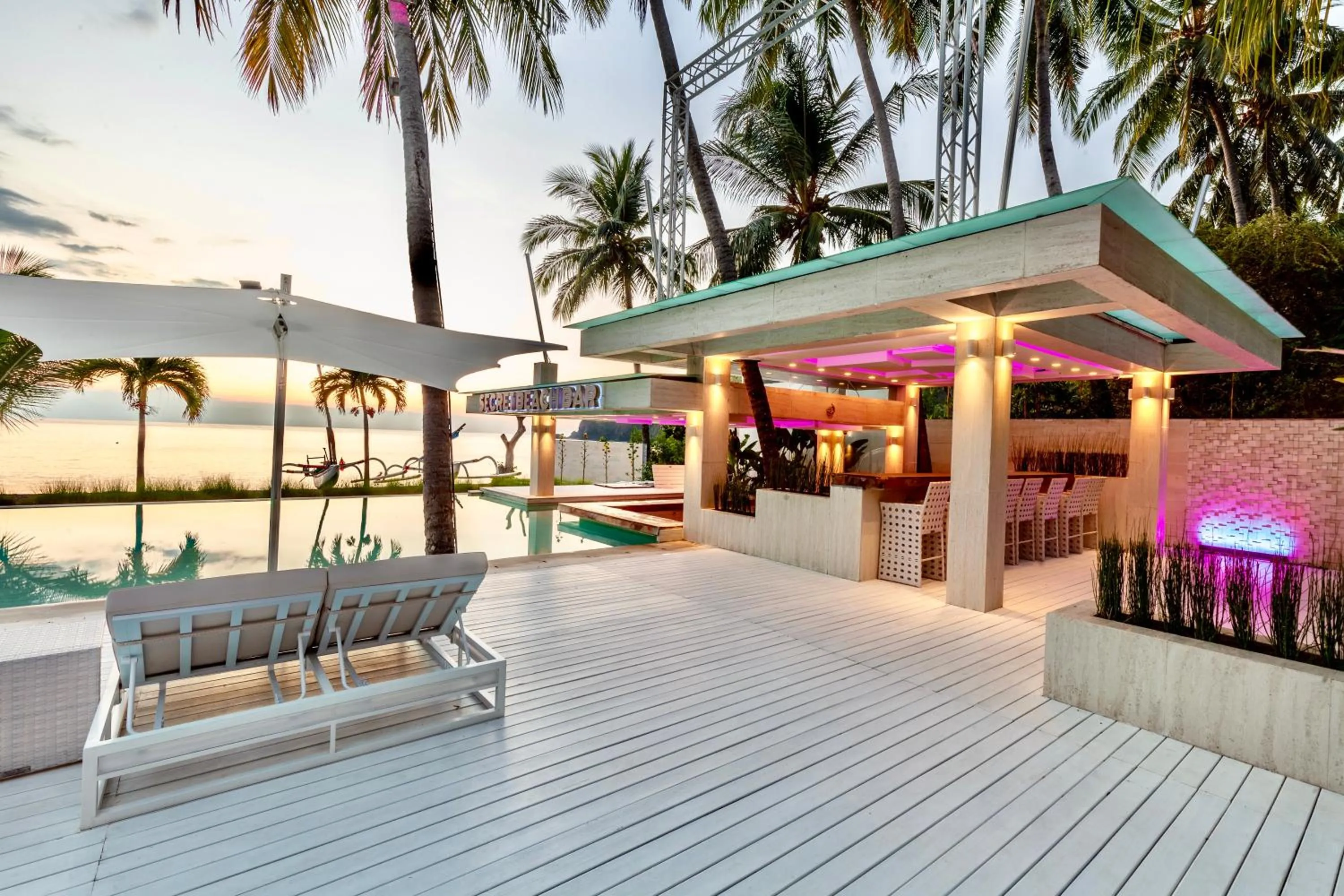 Patio in Seven Secrets by Hanging Gardens