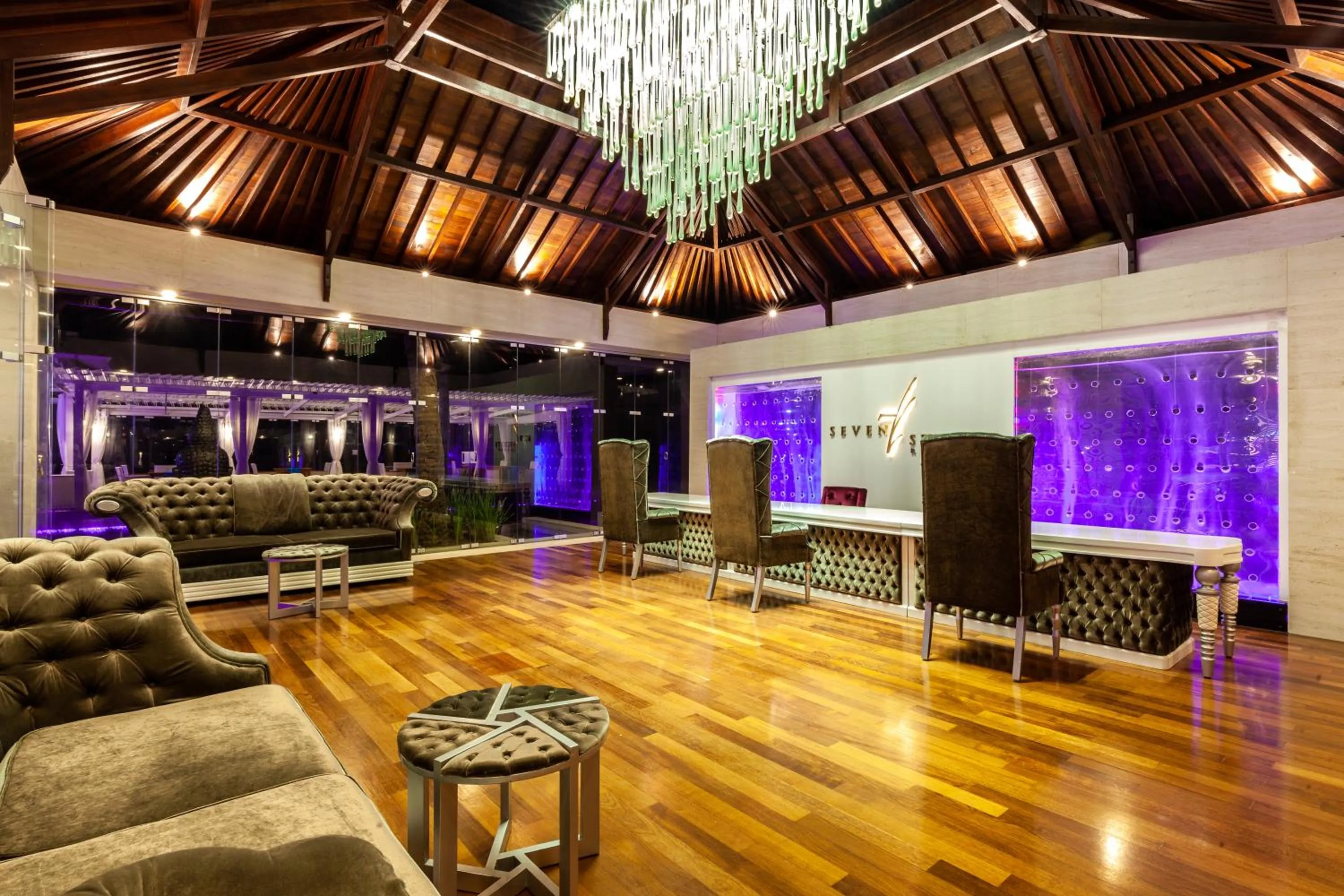 Lobby or reception in Seven Secrets by Hanging Gardens