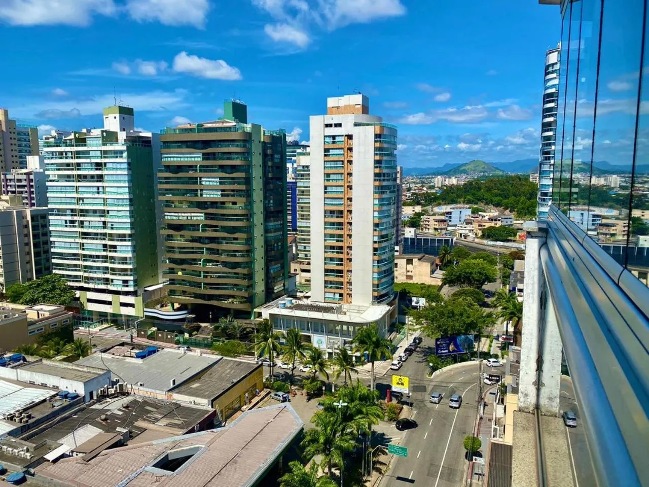 Property building in Quartos em Homestay Praia da Costa
