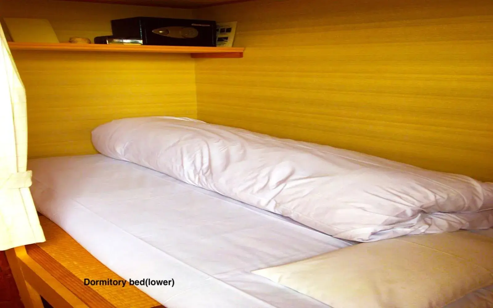 Photo of the whole room, Bed in Niseko Tabi-tsumugi Backpackers Photo of the whole room, Bed in Niseko Tabi-tsumugi Backpackers