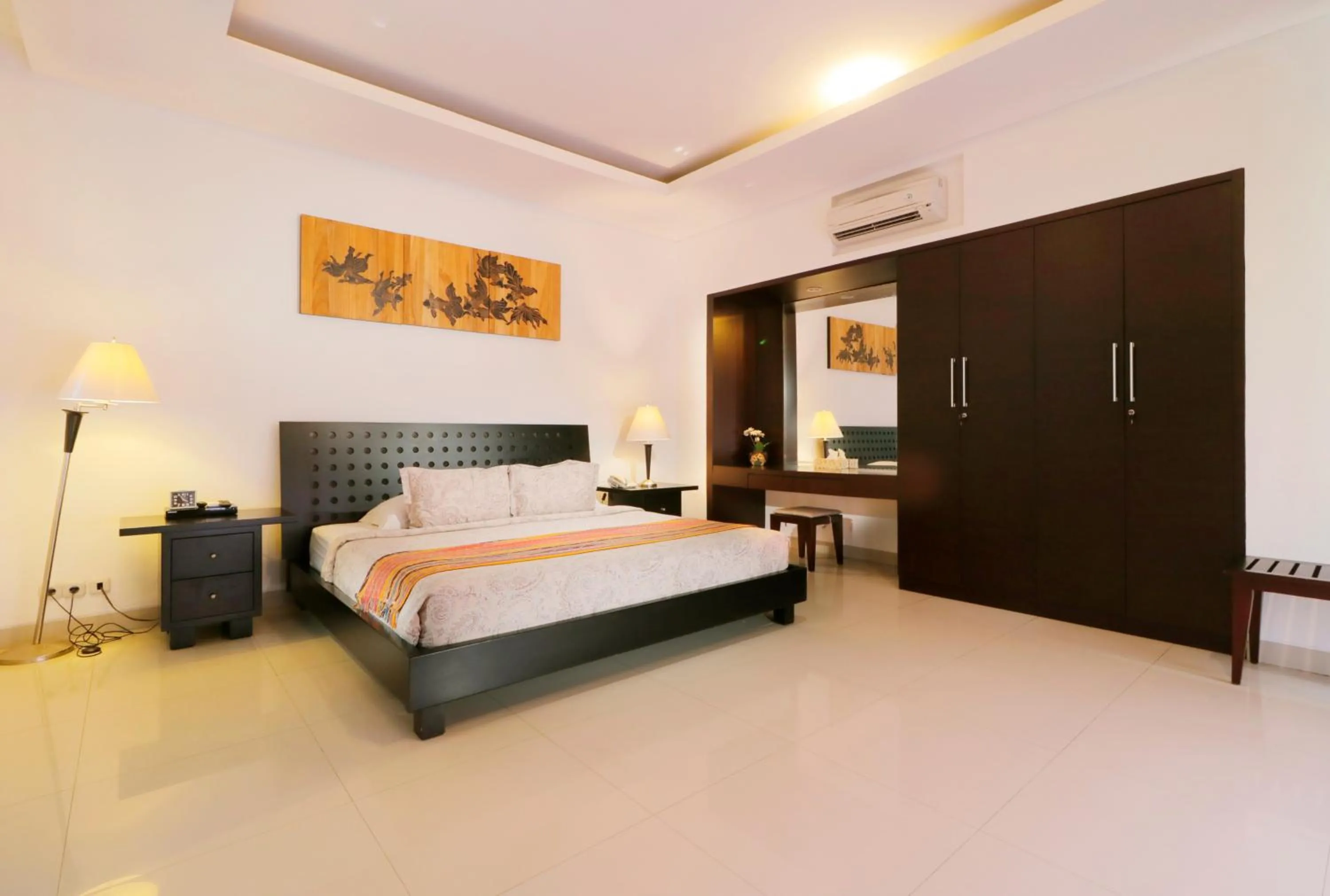 Bedroom, Bed in Heliconia Villa