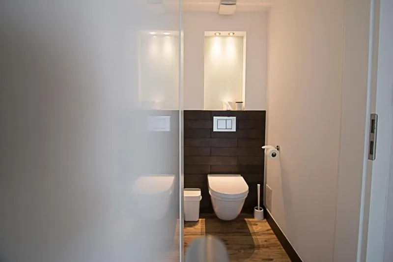 Toilet in Hotel Weilerhof